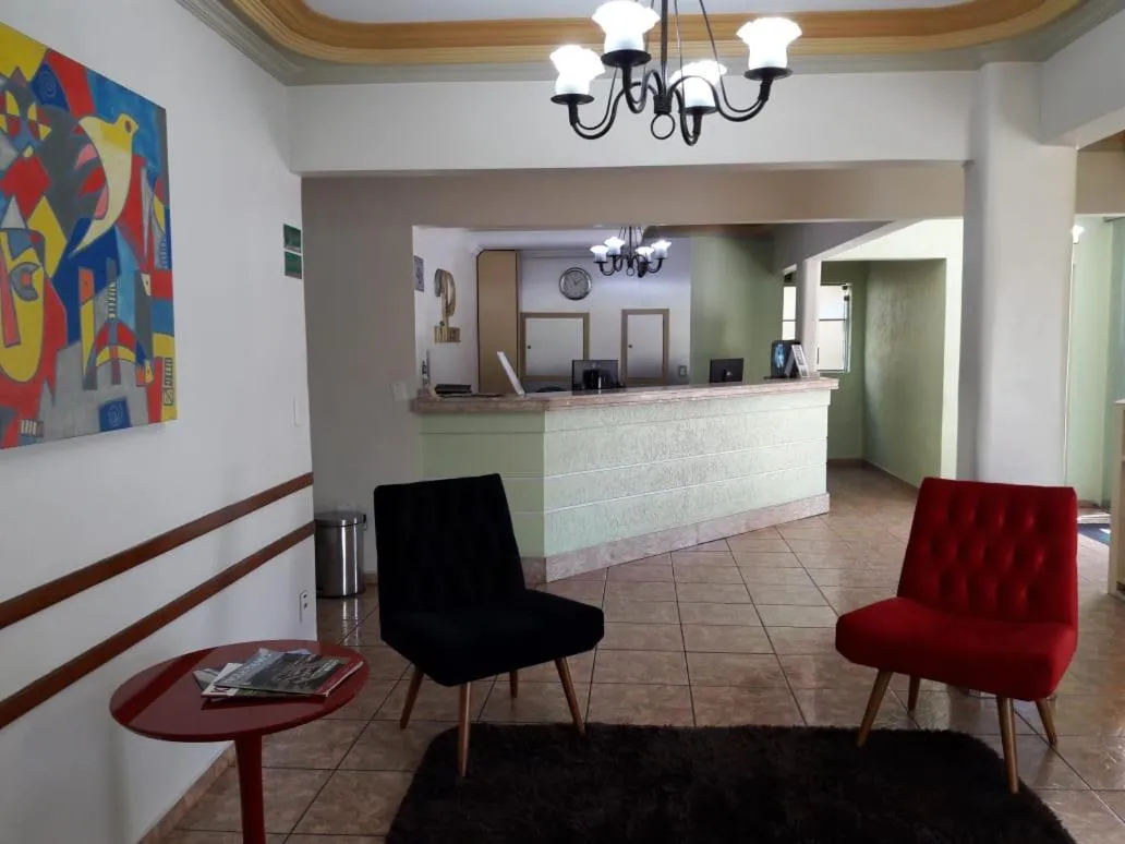 Ipê Guaru Hotel