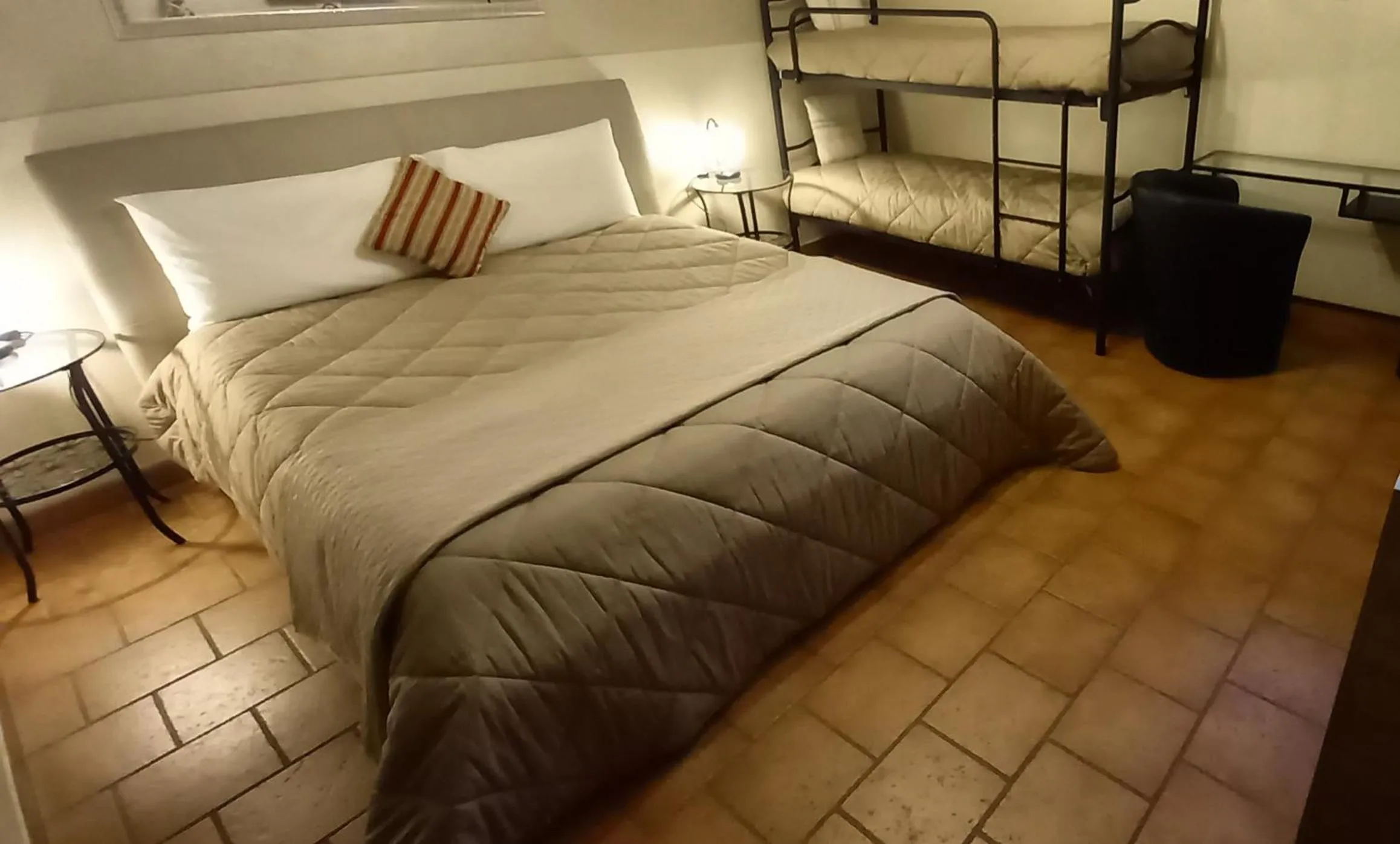 Bedroom, Bed in Villa Laura B&B