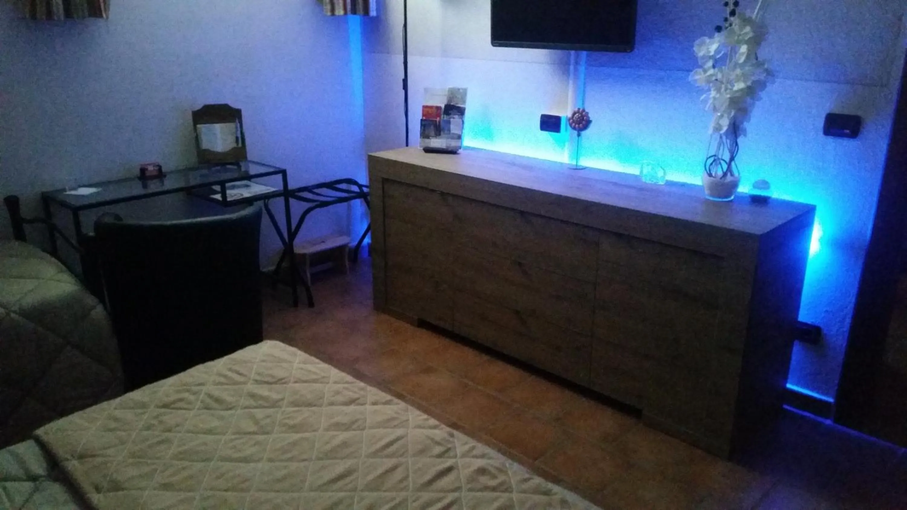 Photo of the whole room, Bed in Villa Laura B&B