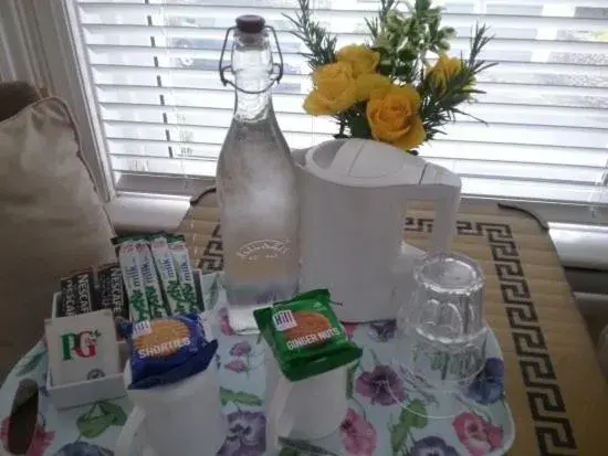 King or Twin Room with Bathroom in Arden House King or Twin Room with Bathroom in Arden House