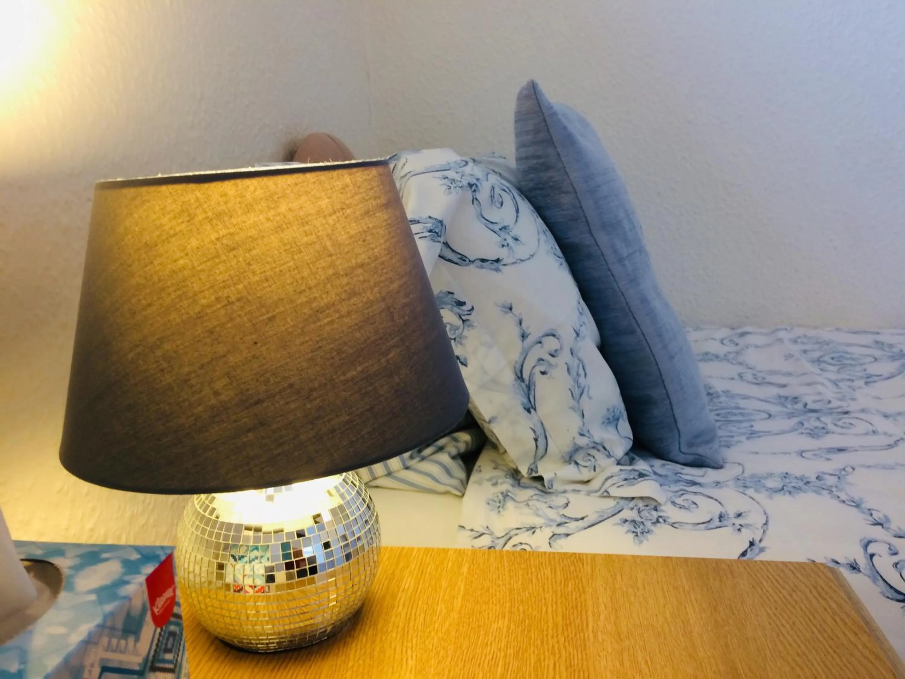 Decorative detail, Bed in Arden House