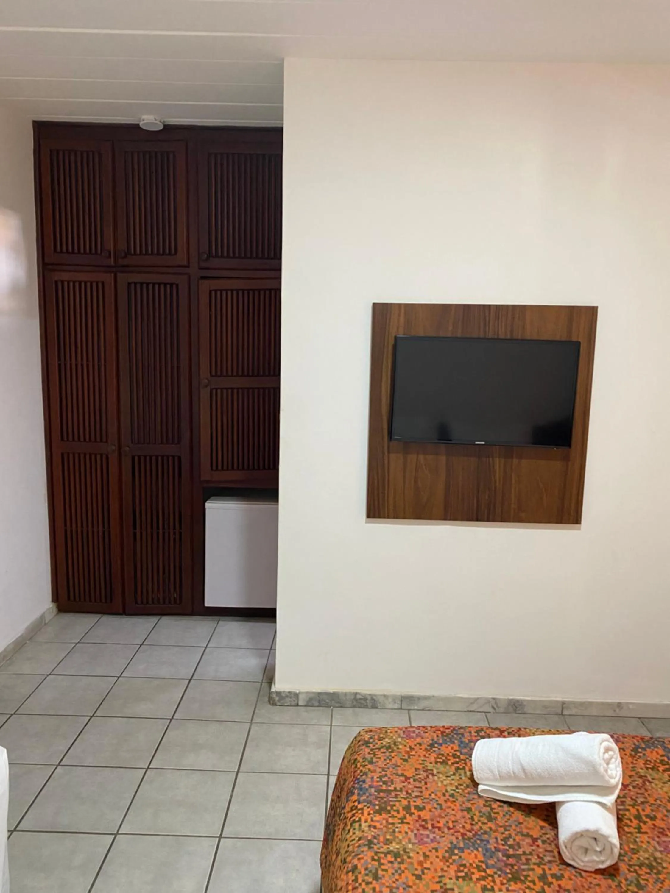 Bedroom in Rede Andrade Estrela Dalva Praia Hotel