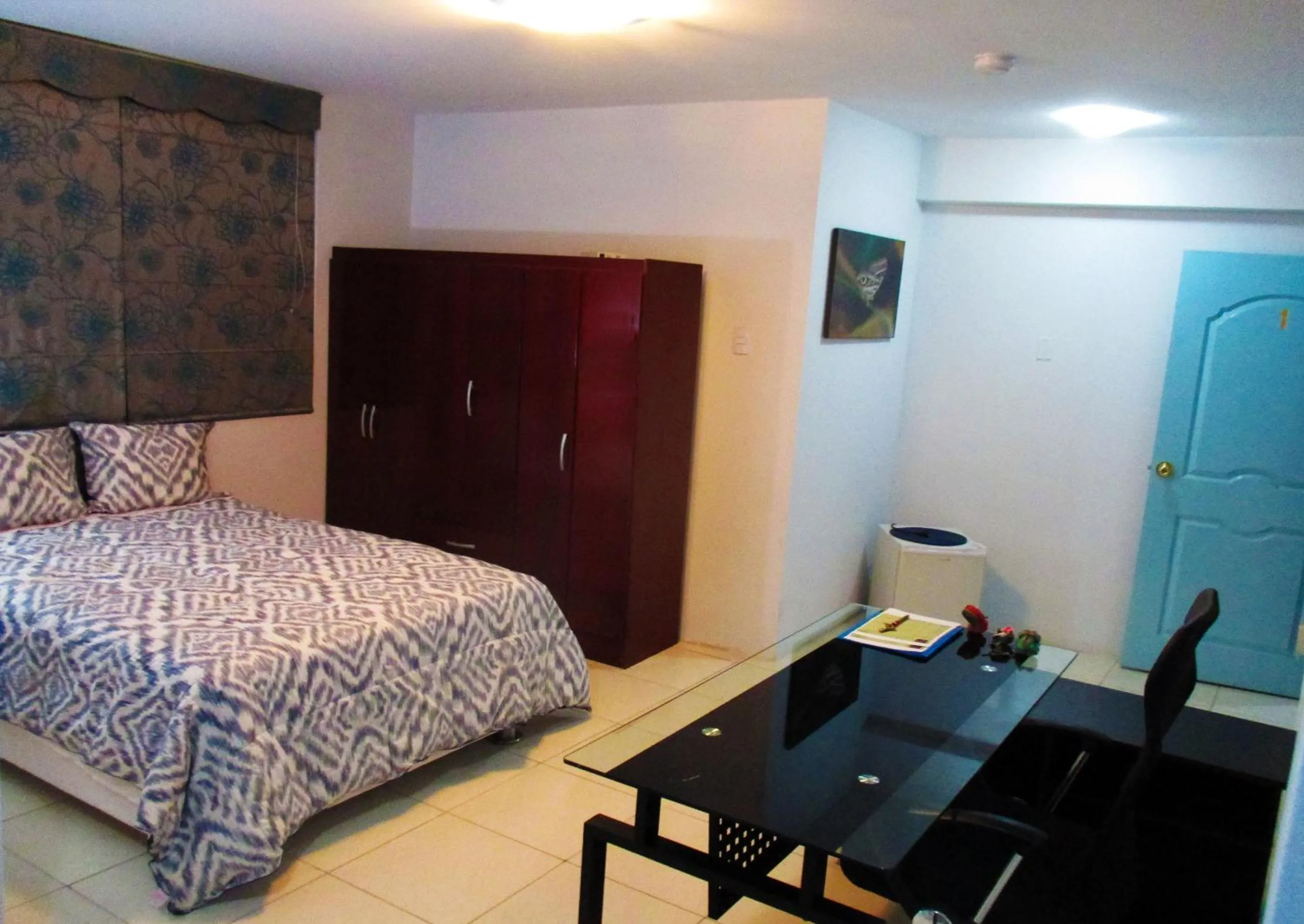 Shower, Bed in Magicperu Apart Hotel