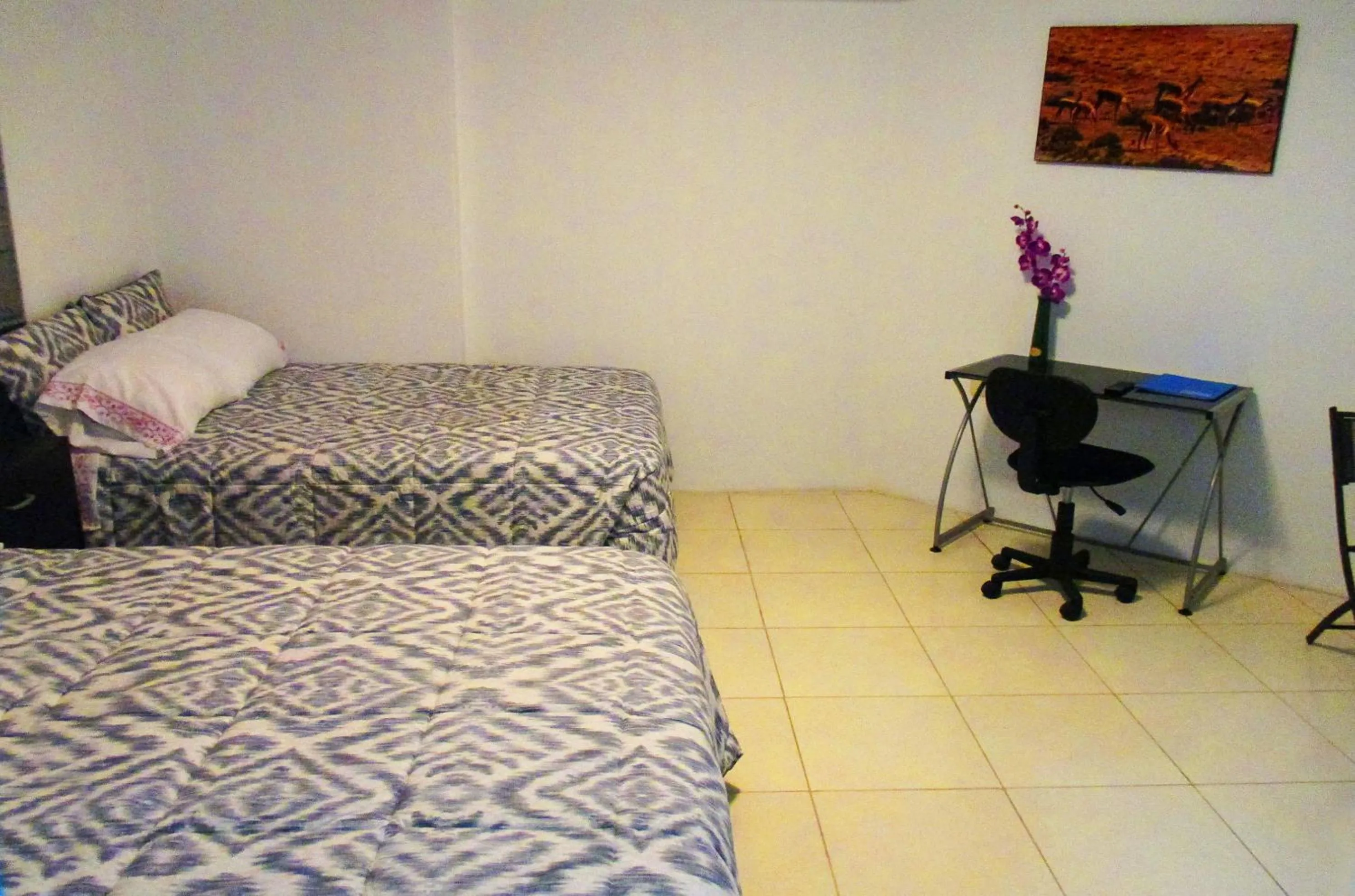 Shower, Bed in Magicperu Apart Hotel