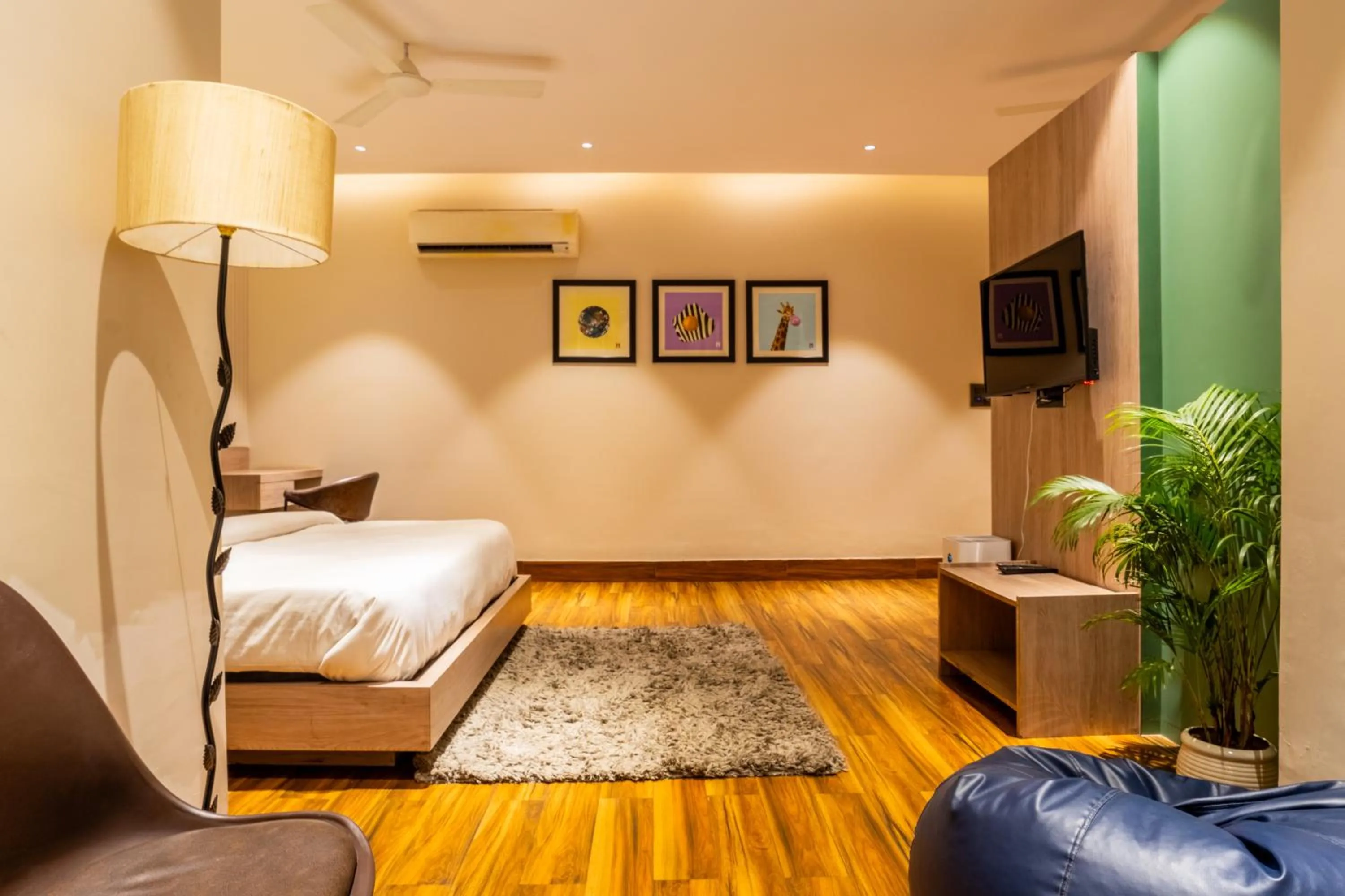 Bedroom in Housr Phase 1 Arjun Marg & Golf Course Road