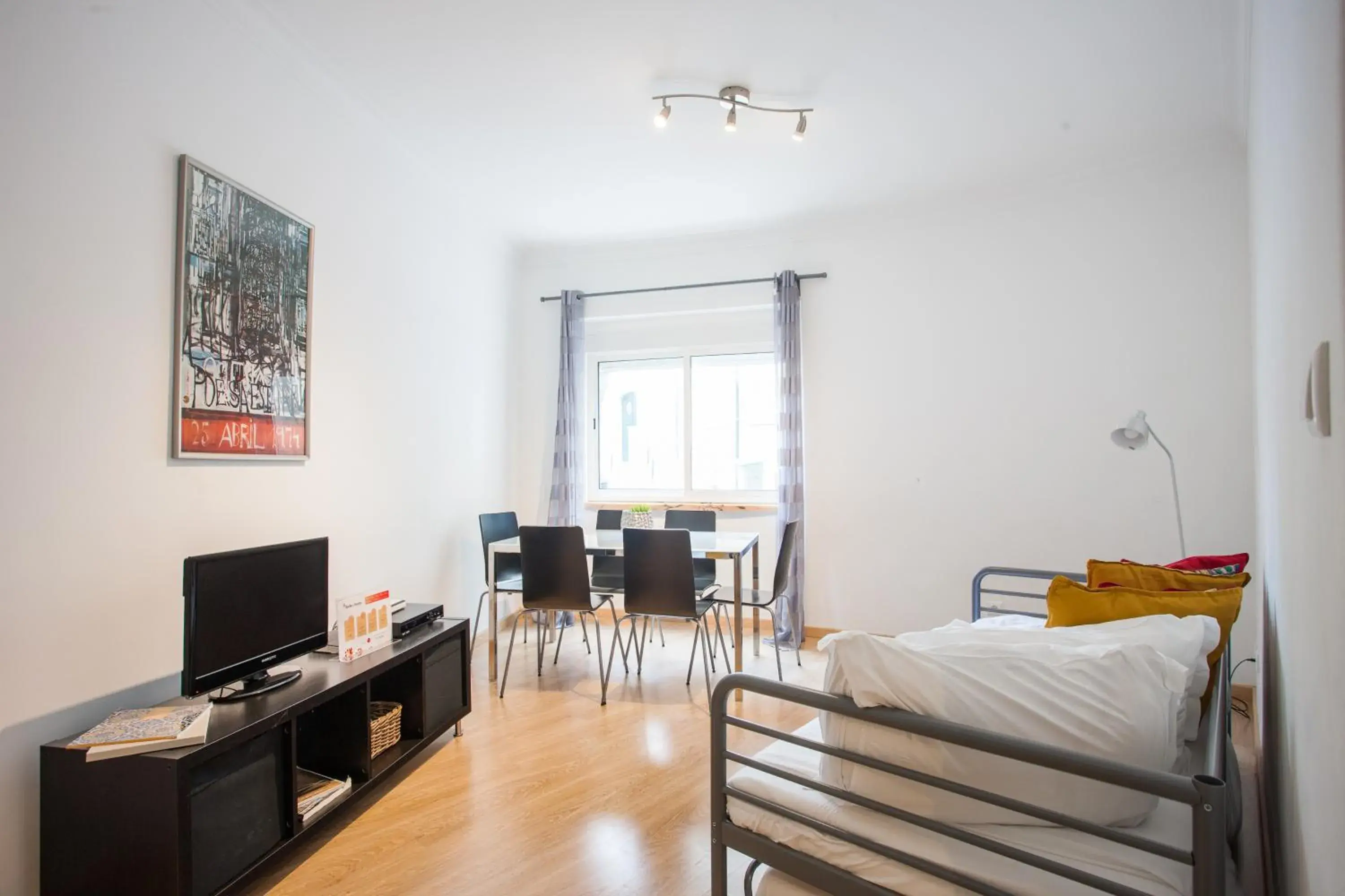 FLH Cosy Apartment in Lapa FLH Cosy Apartment in Lapa