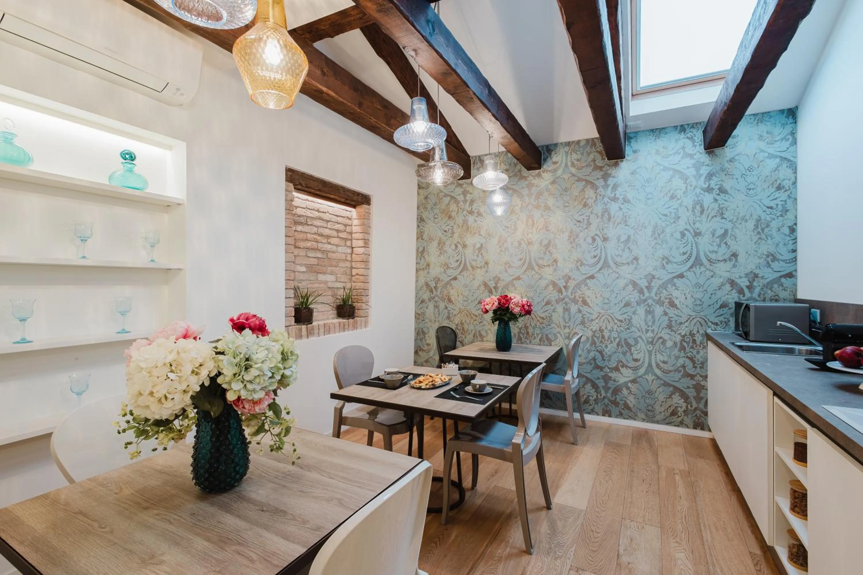 Decorative detail in Dimora Capuleti