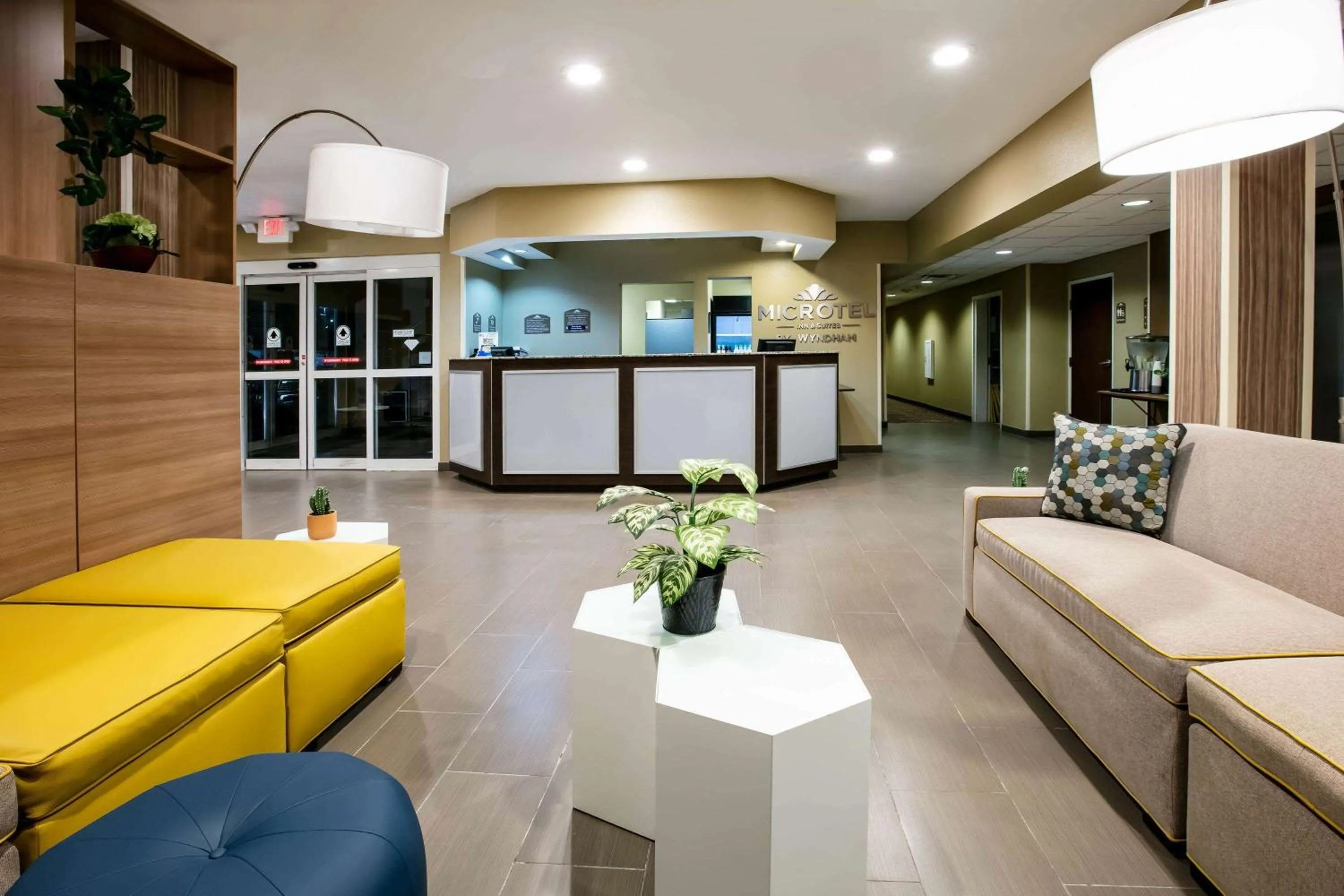 Lobby or reception in Microtel Inn and Suites Pecos