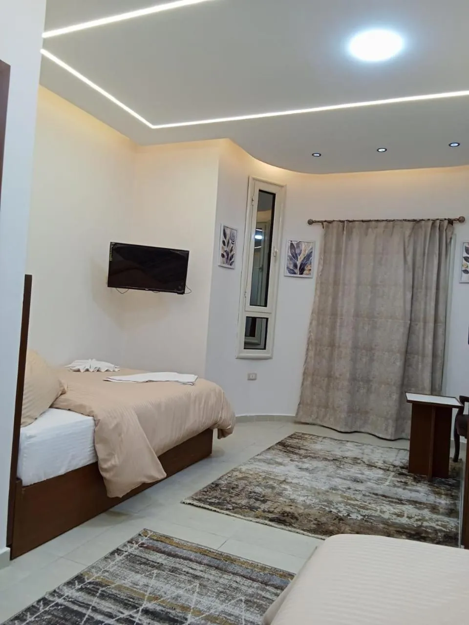 TV and multimedia, Bed in New Panorama Inn