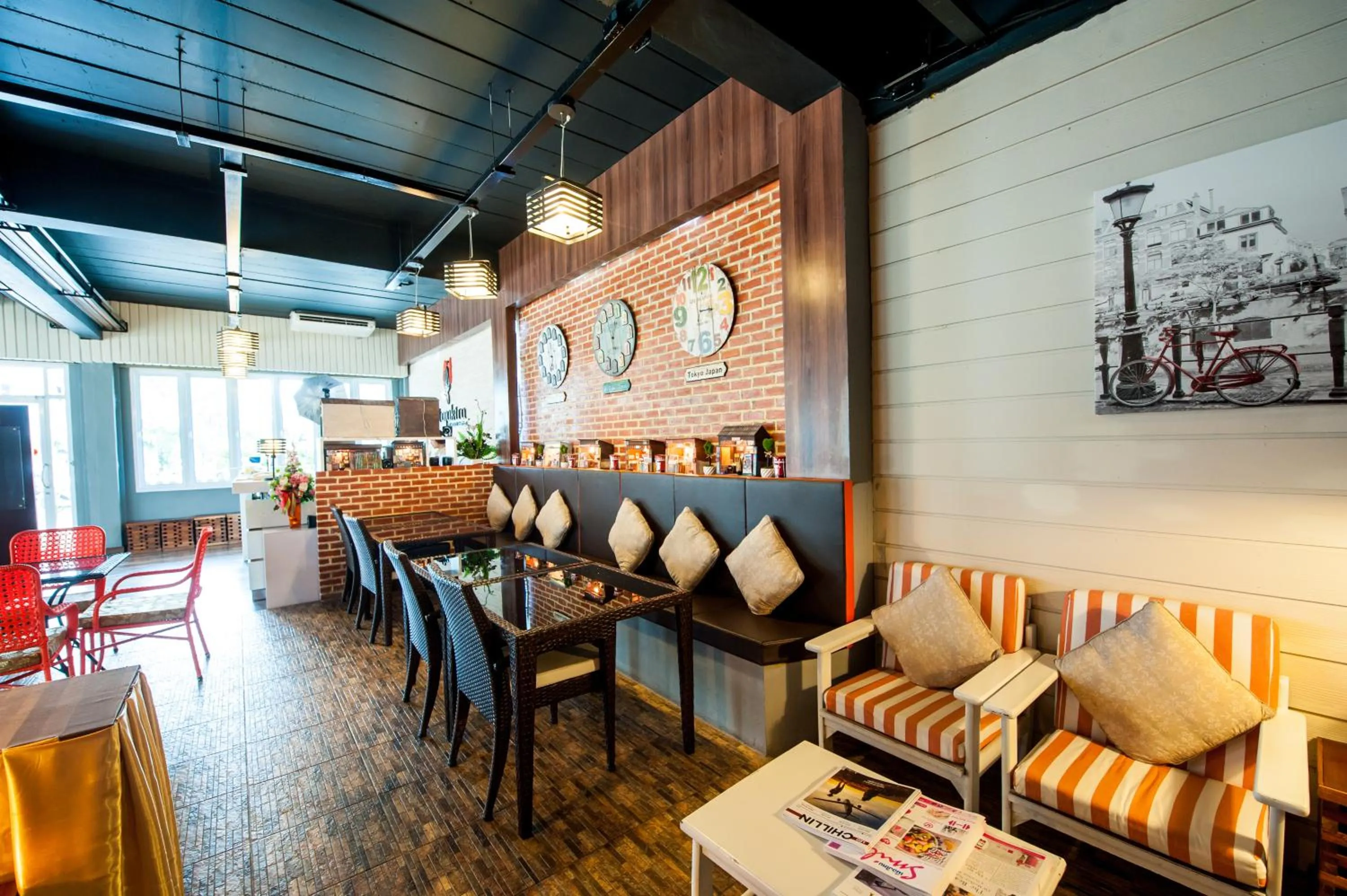 Prajaktra City Hostel