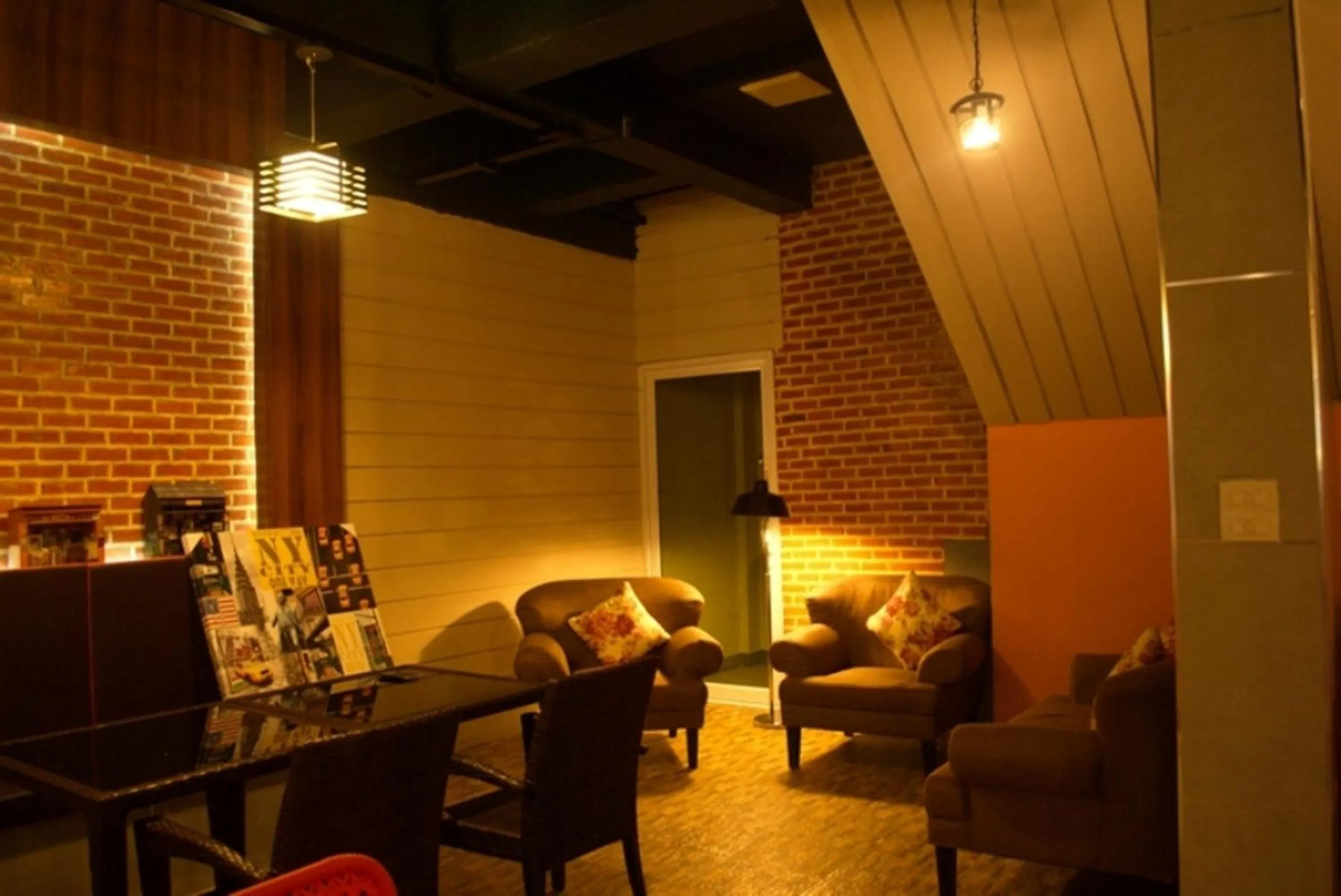 Lobby or reception in Prajaktra City Hostel