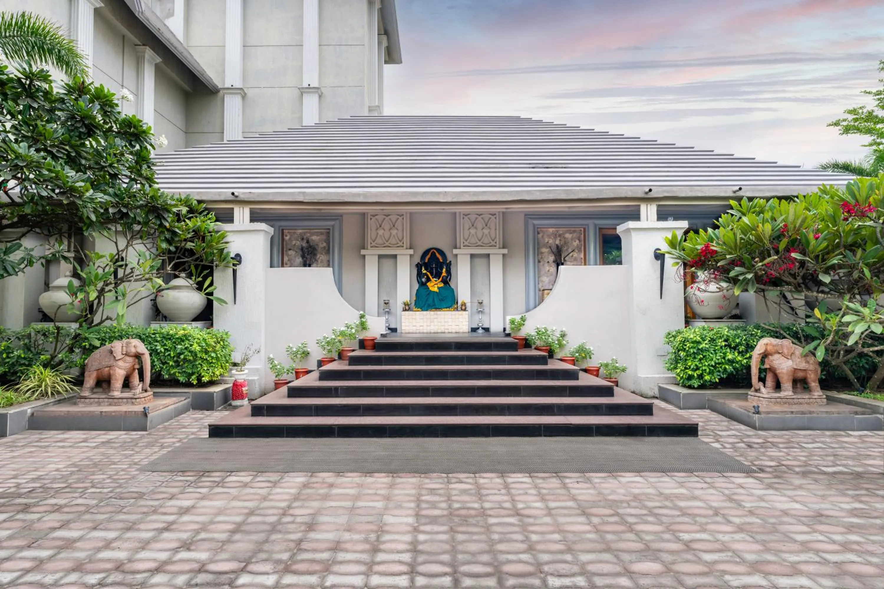 Facade/entrance in Pramod Convention & Beach Resorts