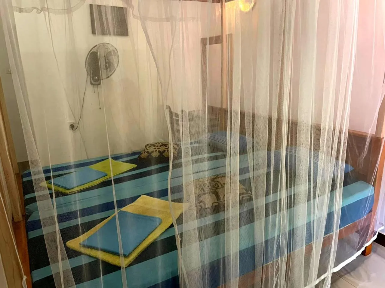 Bed in La Safari Inn Tissamaharama