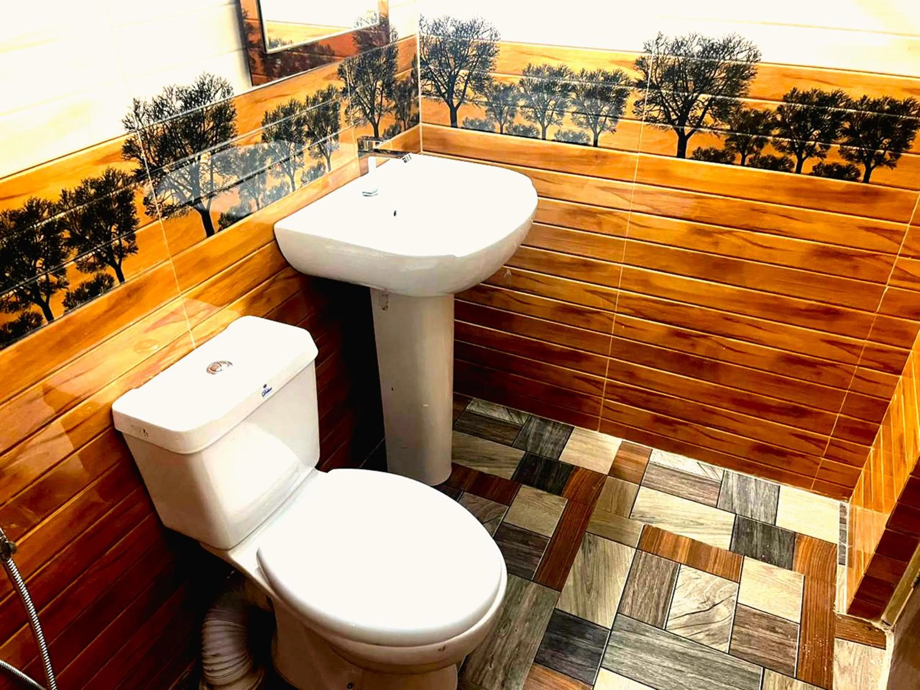 Bathroom in La Safari Inn Tissamaharama