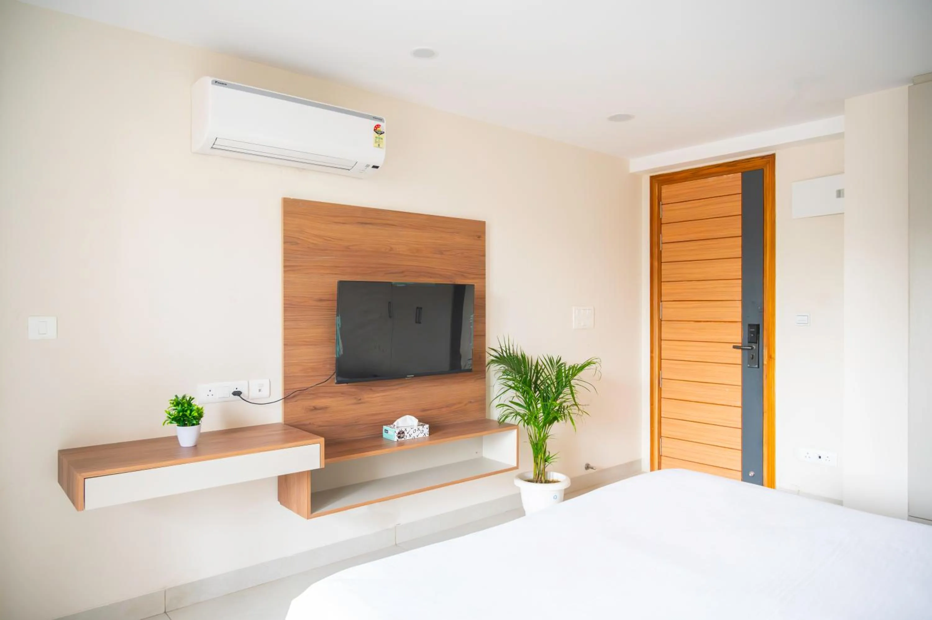 Housr Sector 45 Gurgaon Near Artemis Hospital