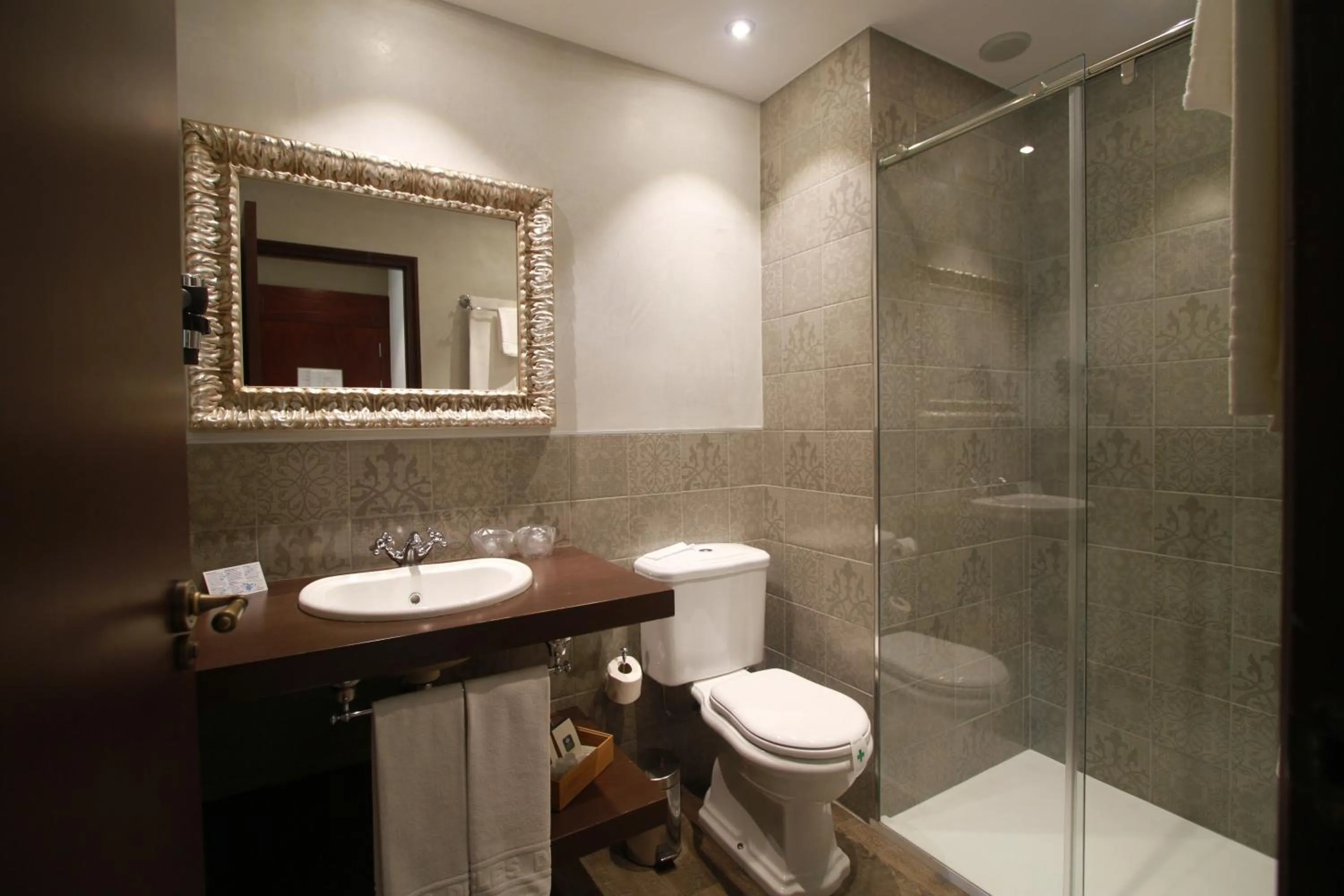 Bathroom in Hotel Diana