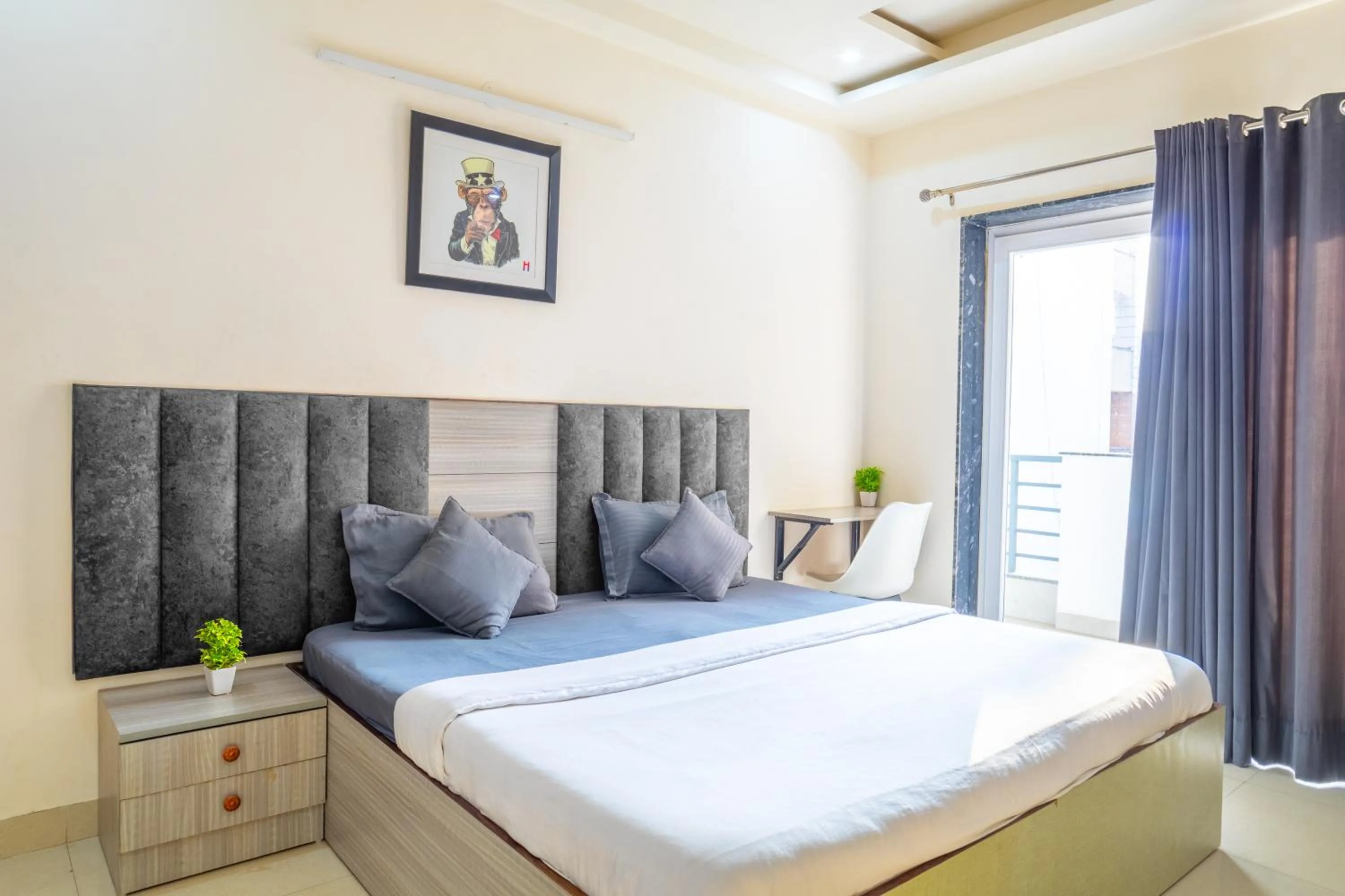 Housr Sector 43 Gurgaon Near Global Foyer Mall