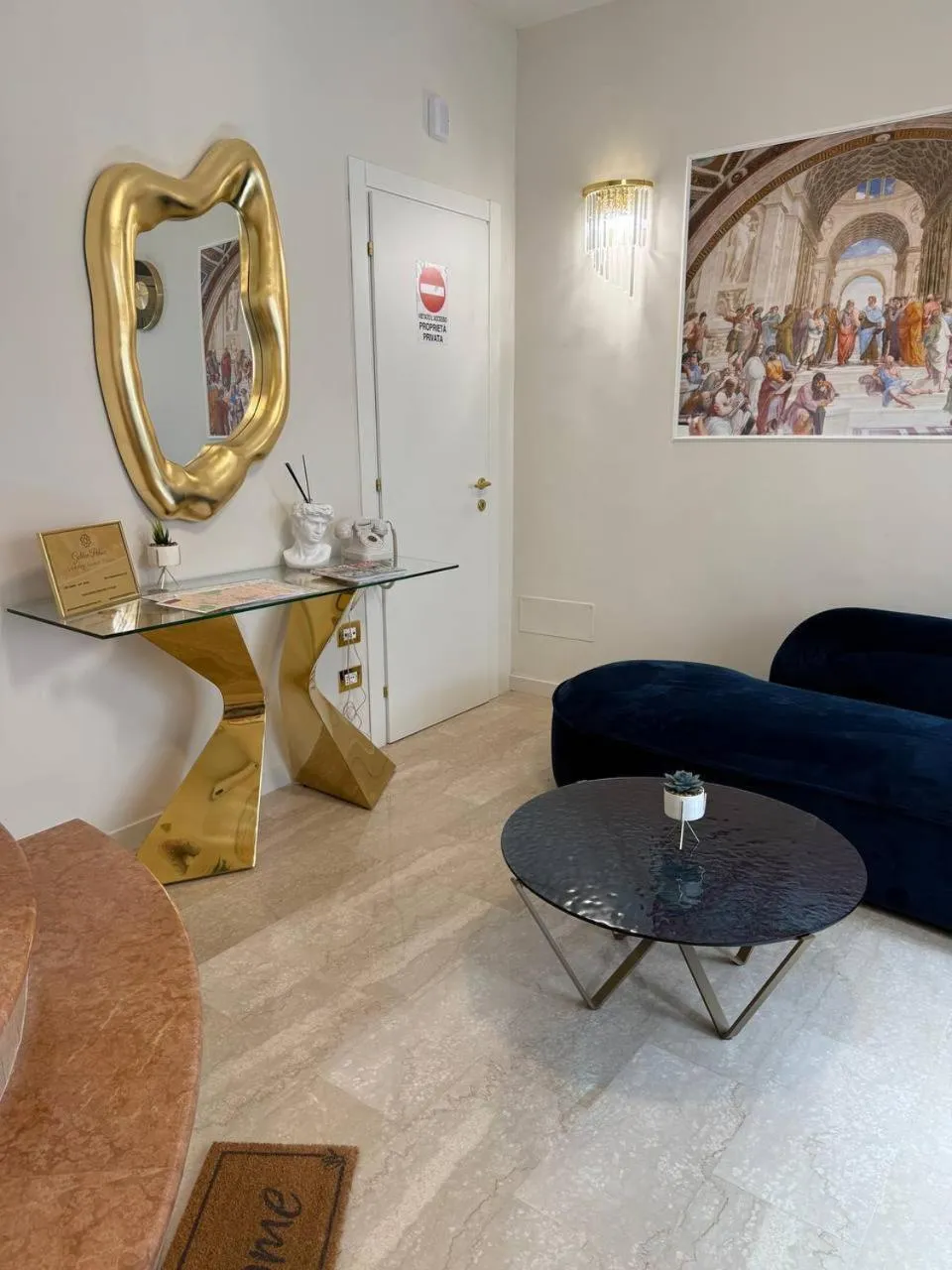 Lobby or reception in Golden Palace Luxury Guest House