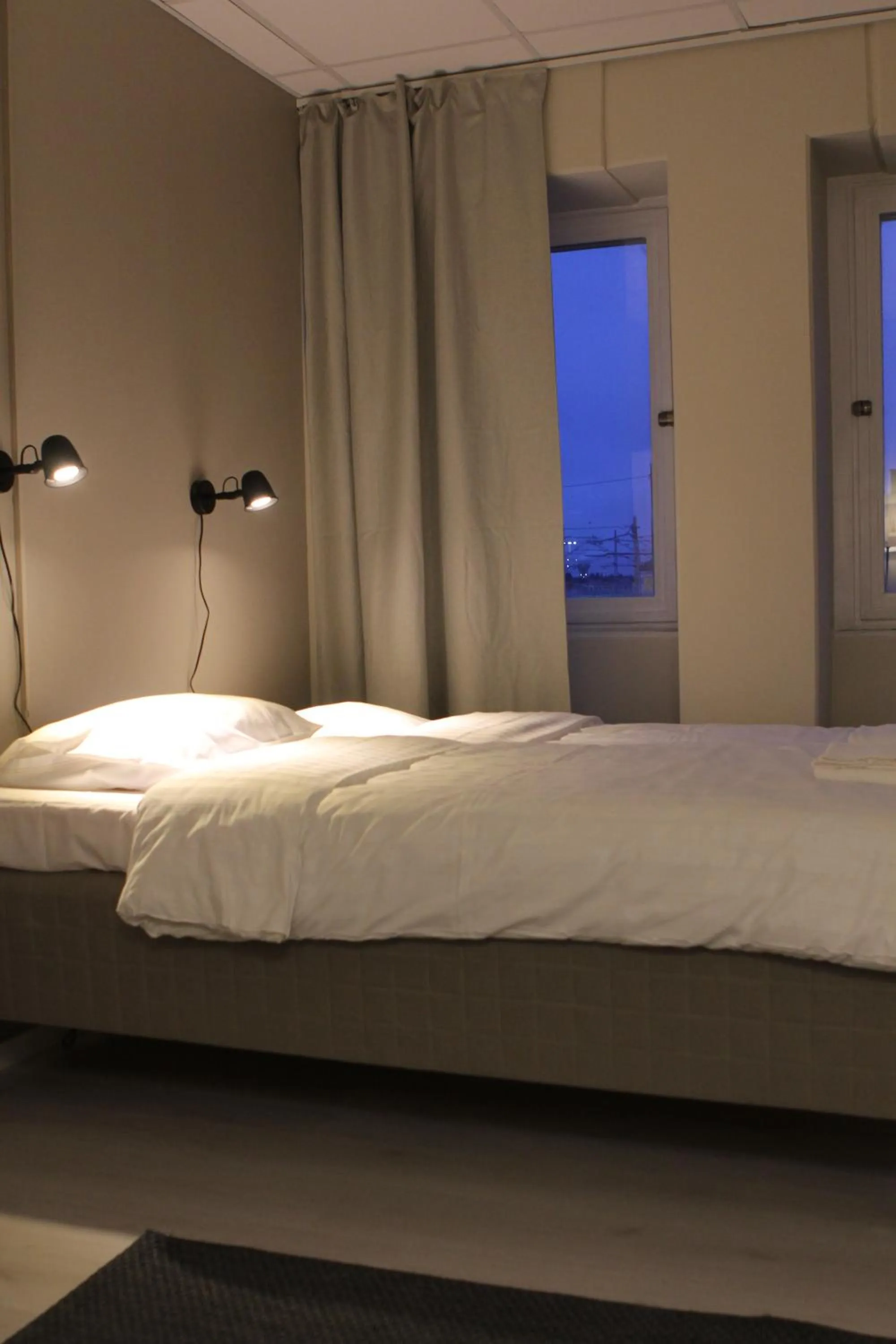 Bed in Hotell Bromma