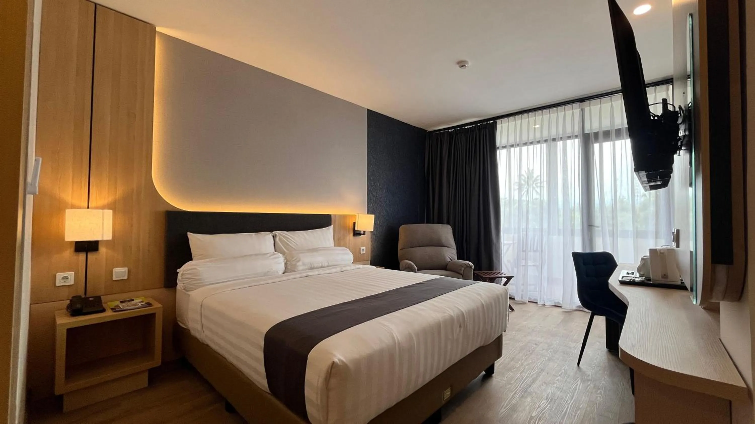 Bed in Front One Boutique Adria Boyolali