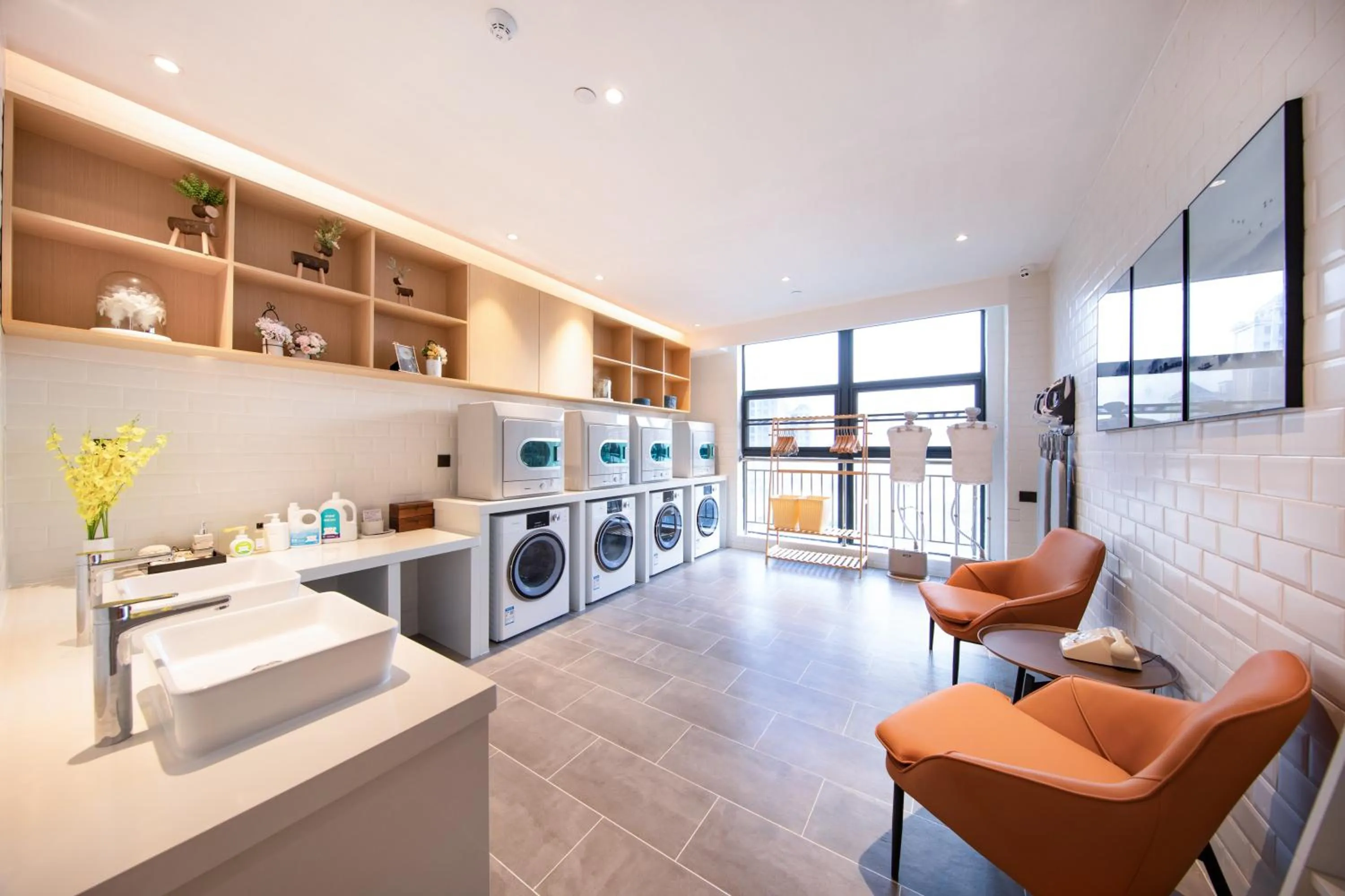 washing machine in Atour Hotel Zhuhai Xiangzhou Aoyuan Plaza