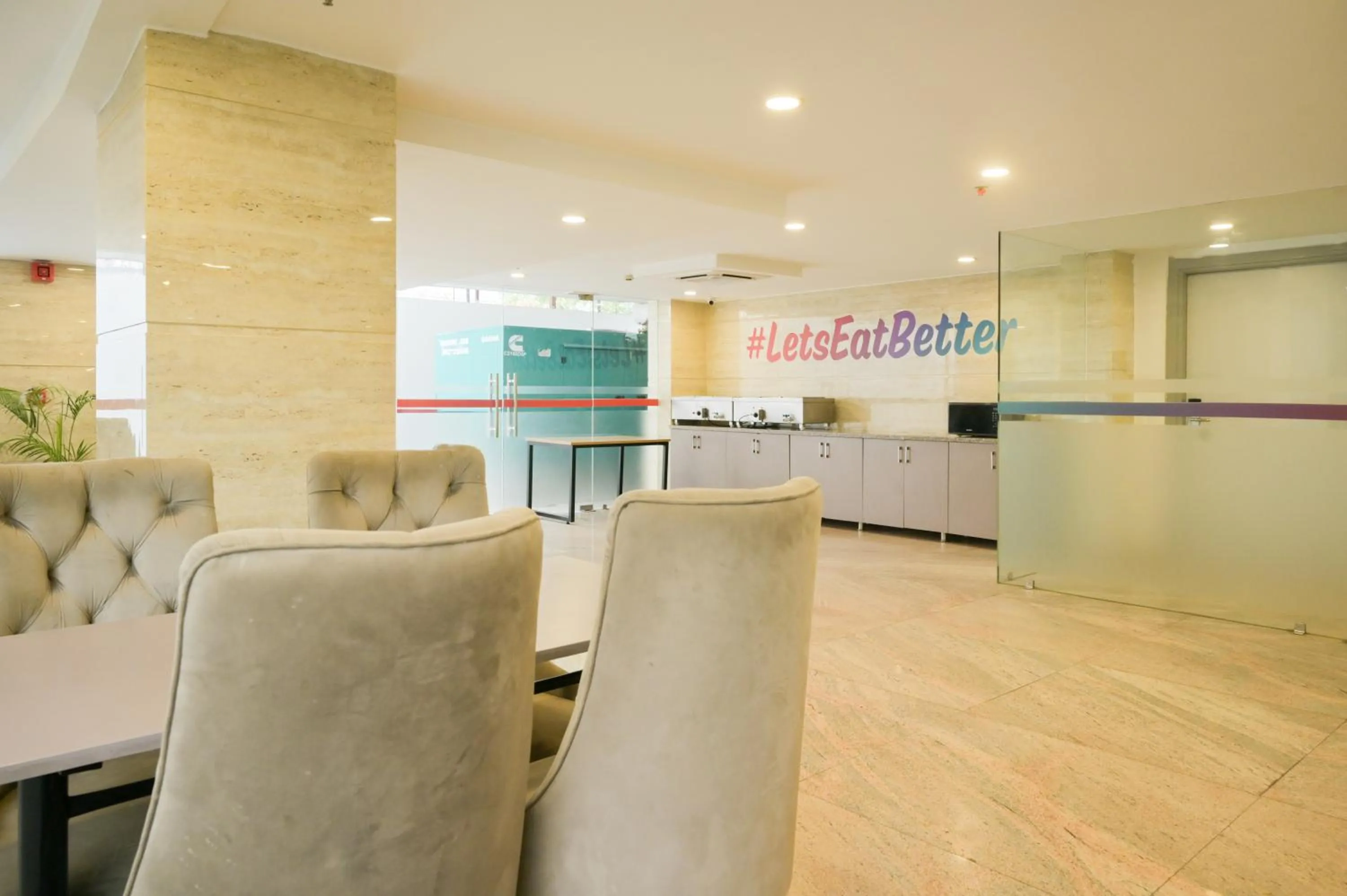 Dining area in Housr Sector 28 Gurgaon Near IFFCO Chowk Metro Station