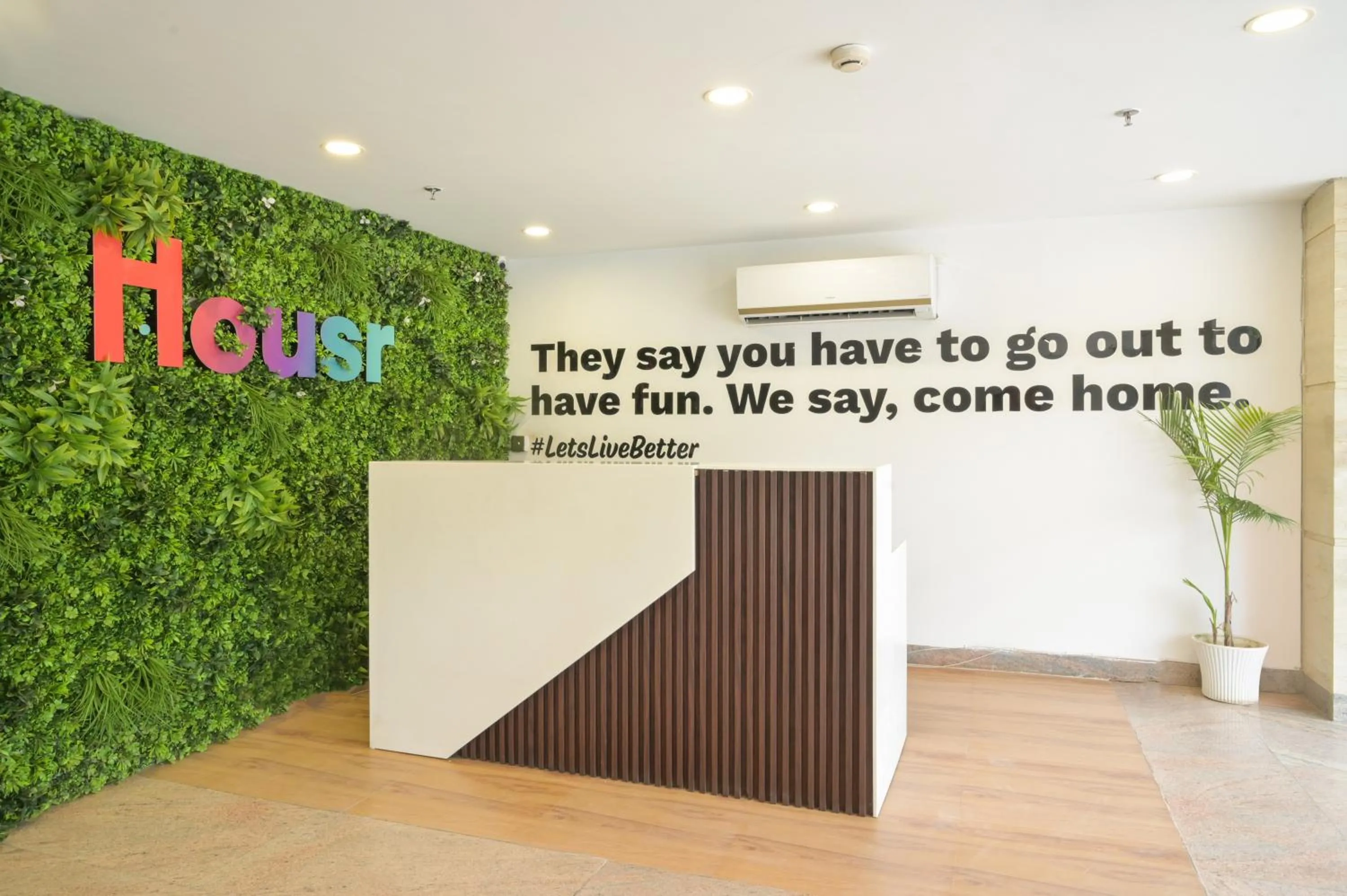Property logo or sign in Housr Sector 28 Gurgaon Near IFFCO Chowk Metro Station