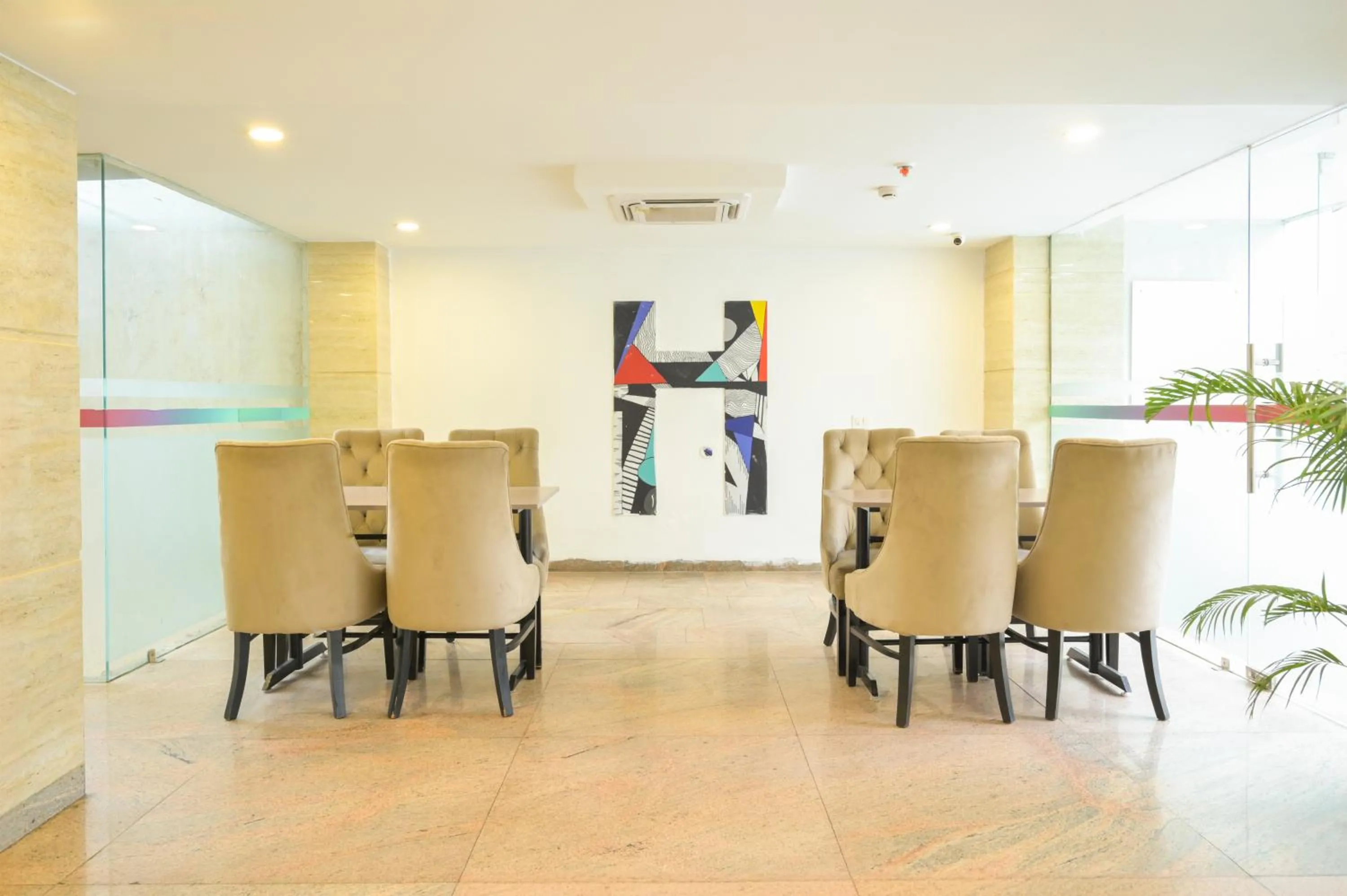 Dining area in Housr Sector 28 Gurgaon Near IFFCO Chowk Metro Station