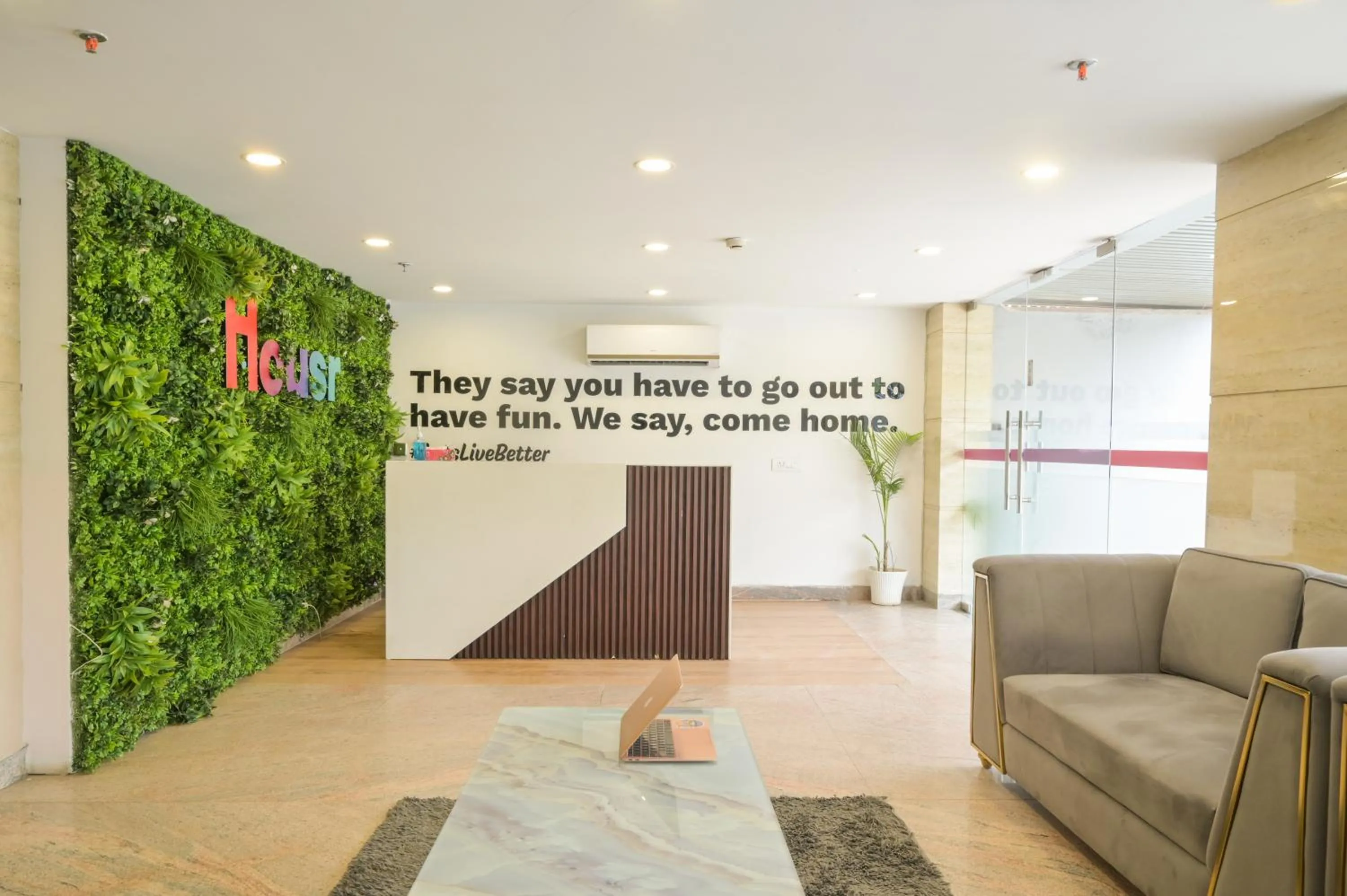 Lobby or reception in Housr Sector 28 Gurgaon Near IFFCO Chowk Metro Station