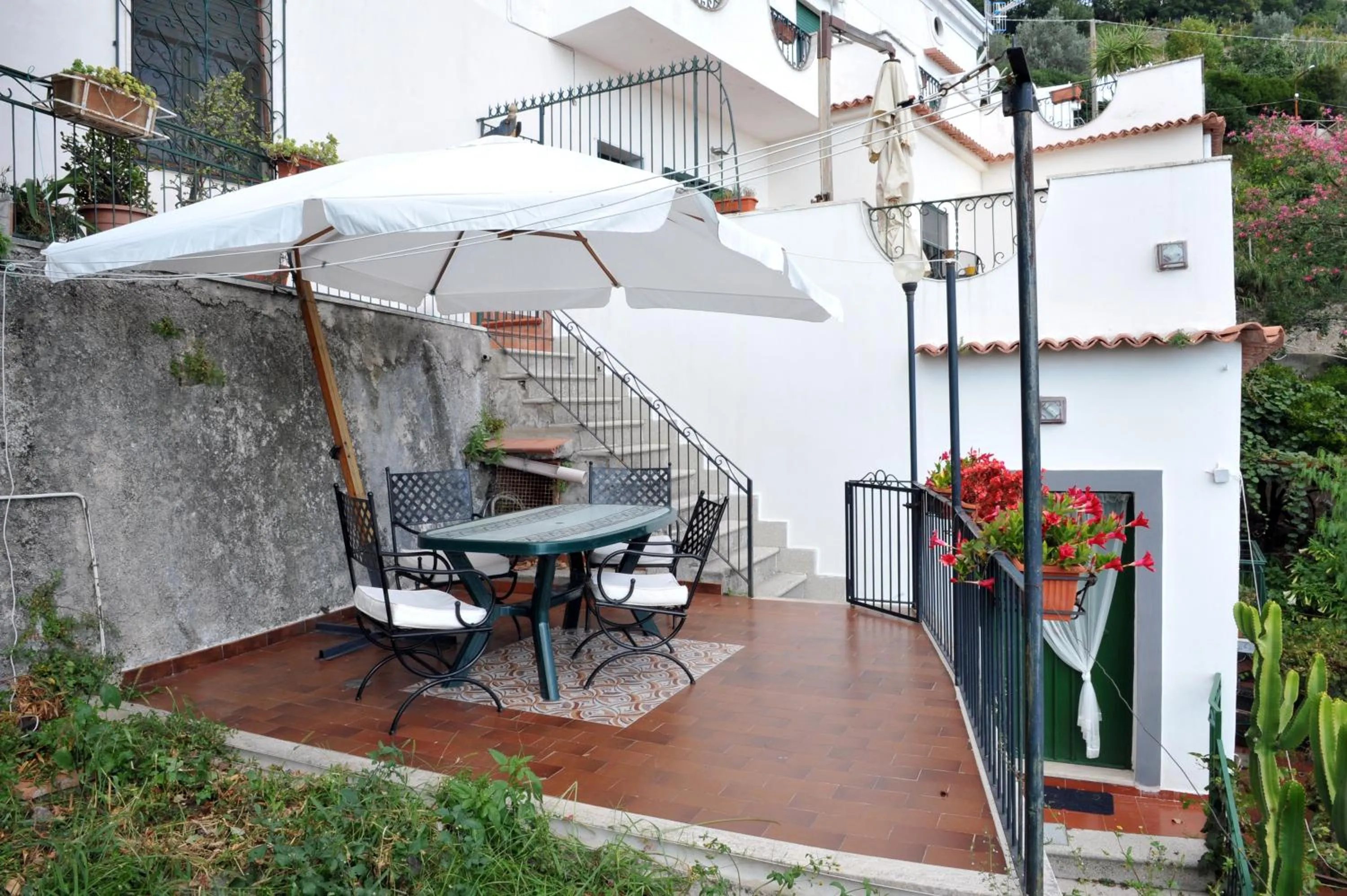 Patio in Residence Villa Giordano Amalfi Coast