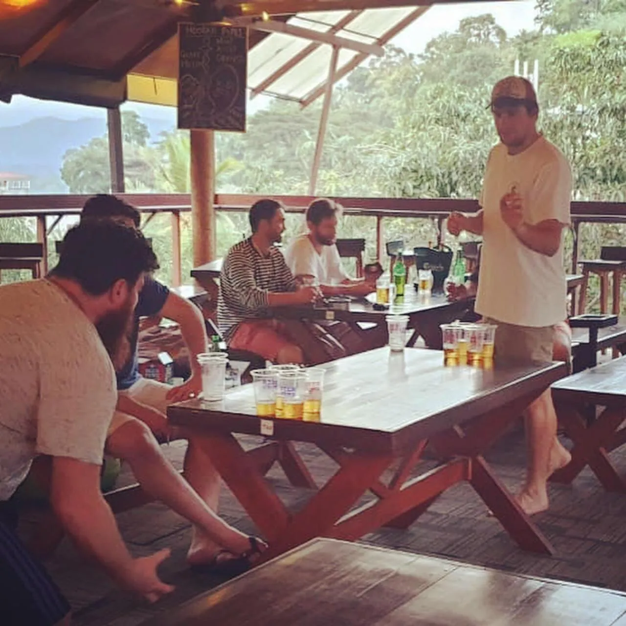 Evening entertainment in Hotel Sunray