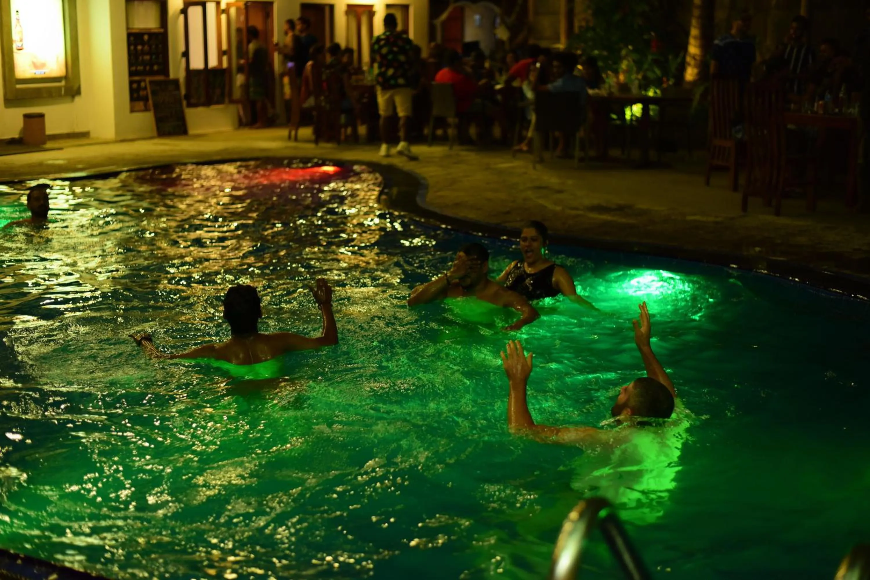 Evening entertainment in Hotel Sunray