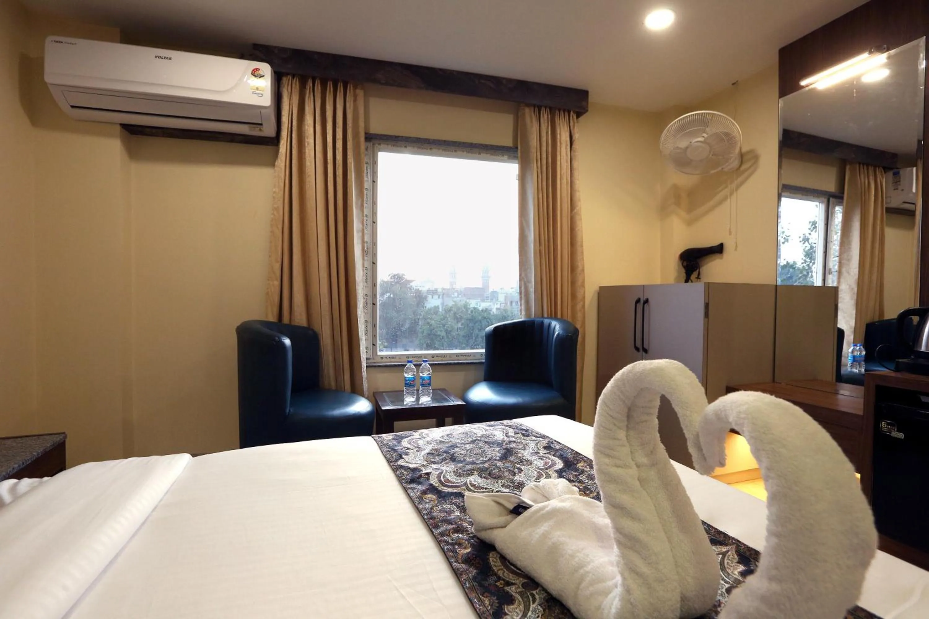 Hotel GC Grand Inn By J R GROUP OF HOTELS