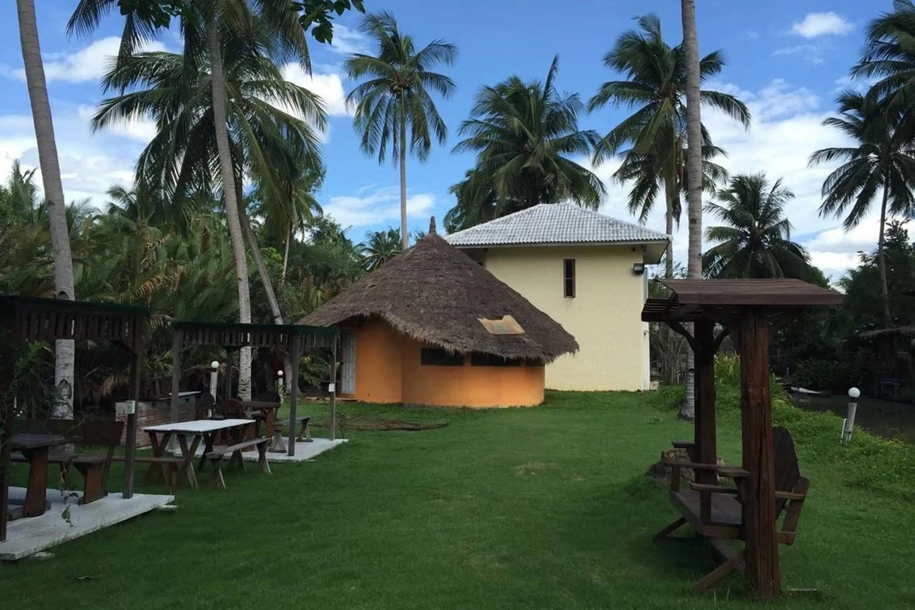 Property building in Kalacanal resort