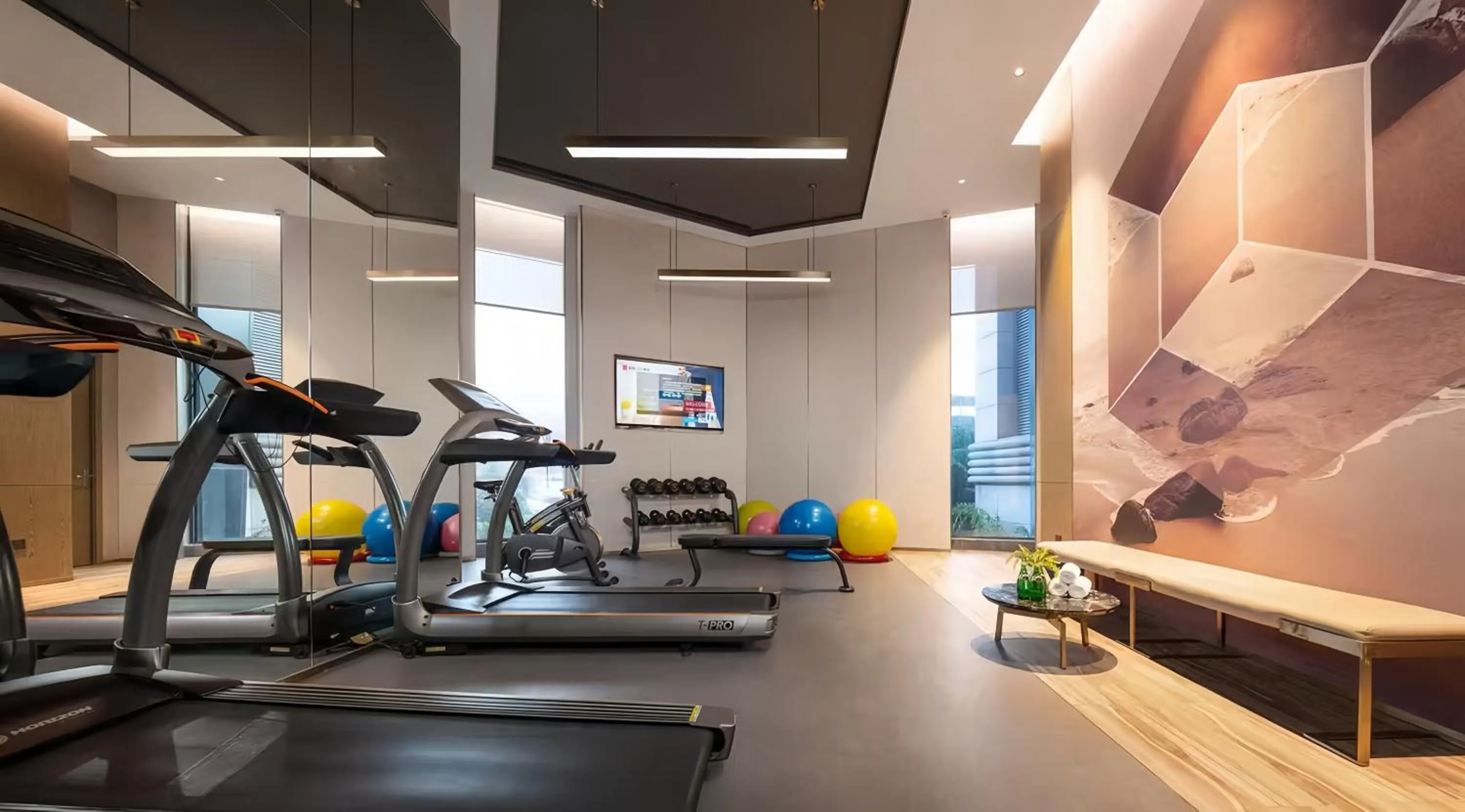 Fitness centre/facilities in Echarm plus International Hotel Guangzhou Changgang Metro Station Branch - Free Shuttle Bus to Canton Fair Complex During Canton Fair Period