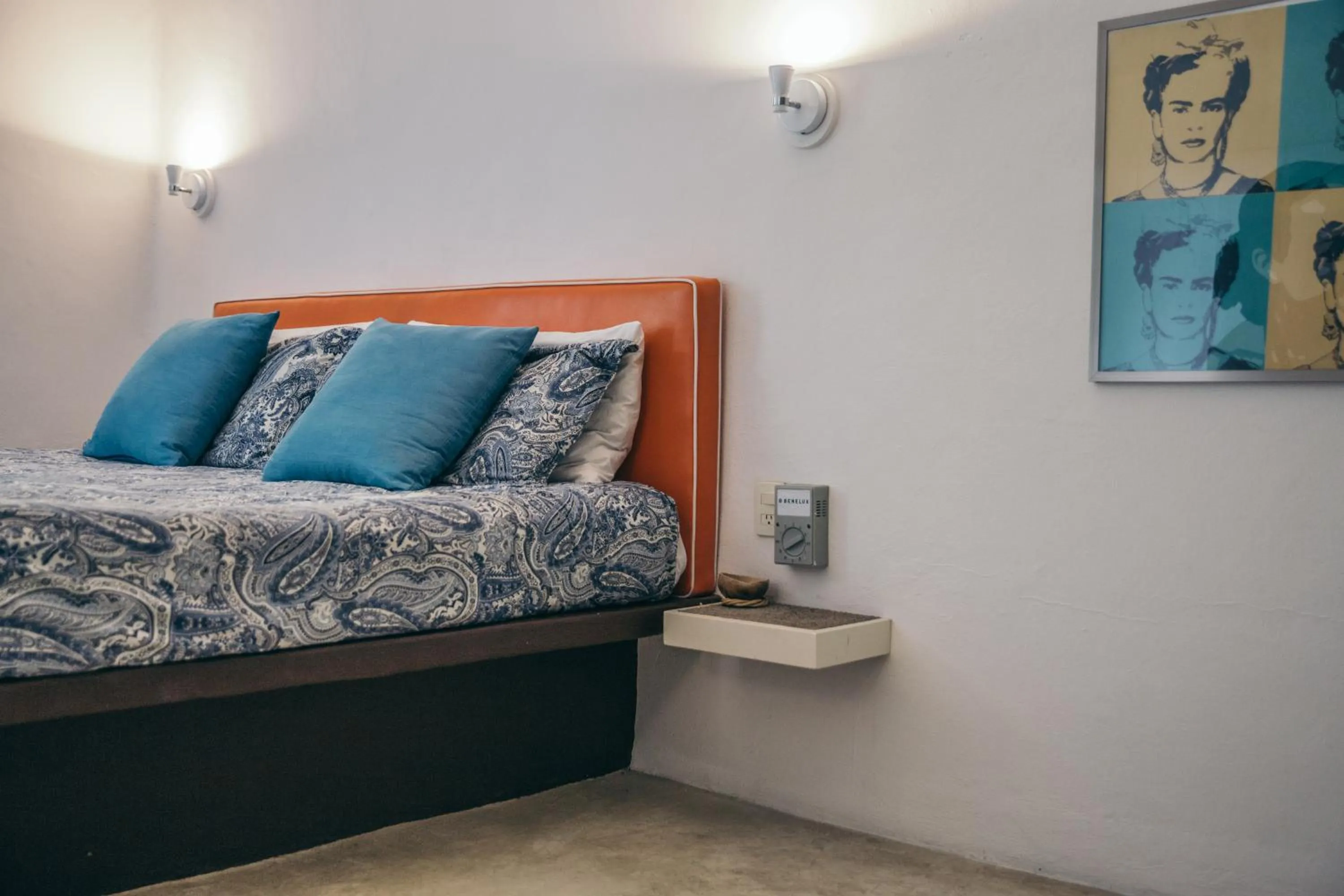 Bed in Teetotum hotel