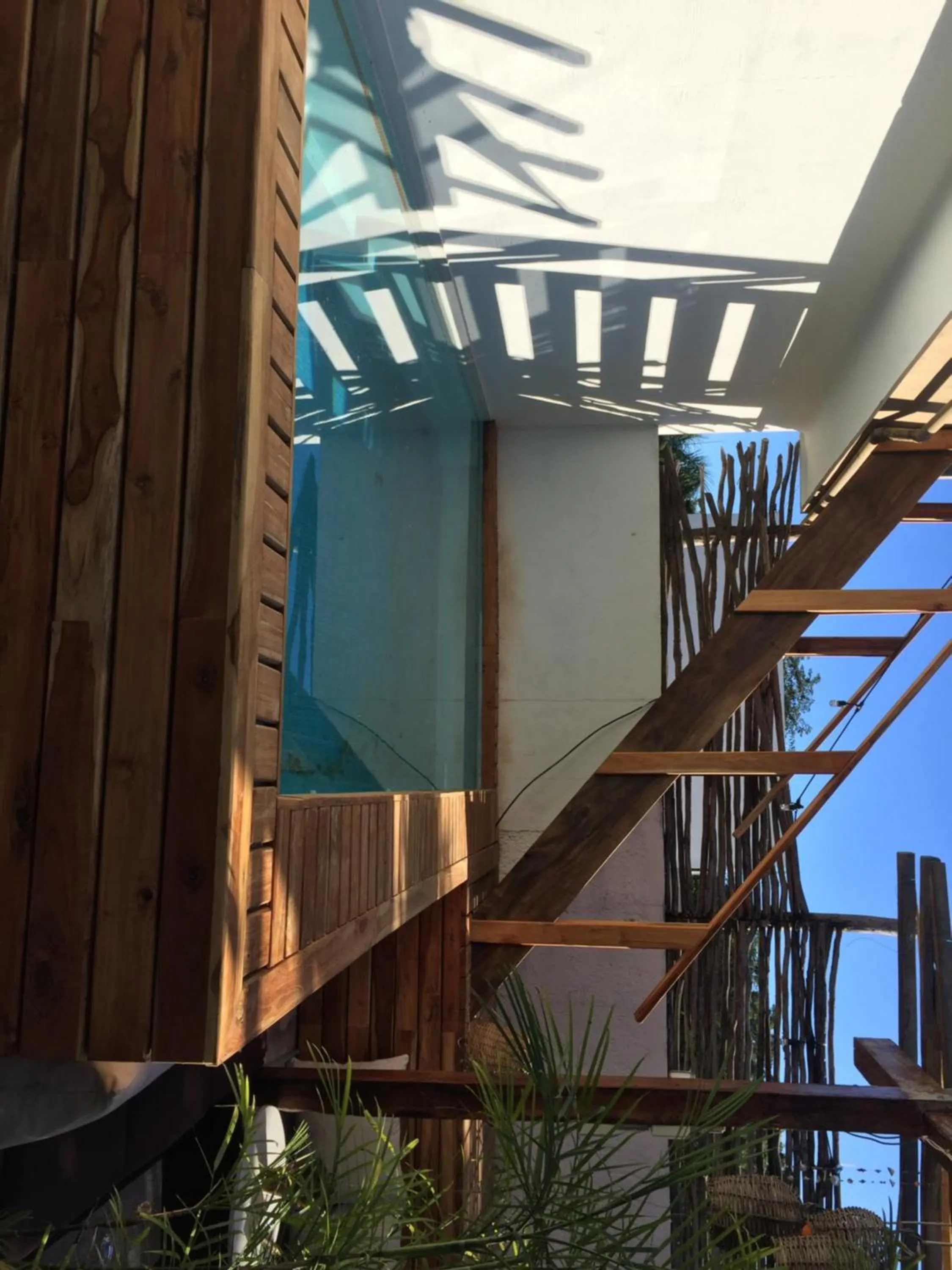 Swimming pool in Teetotum hotel