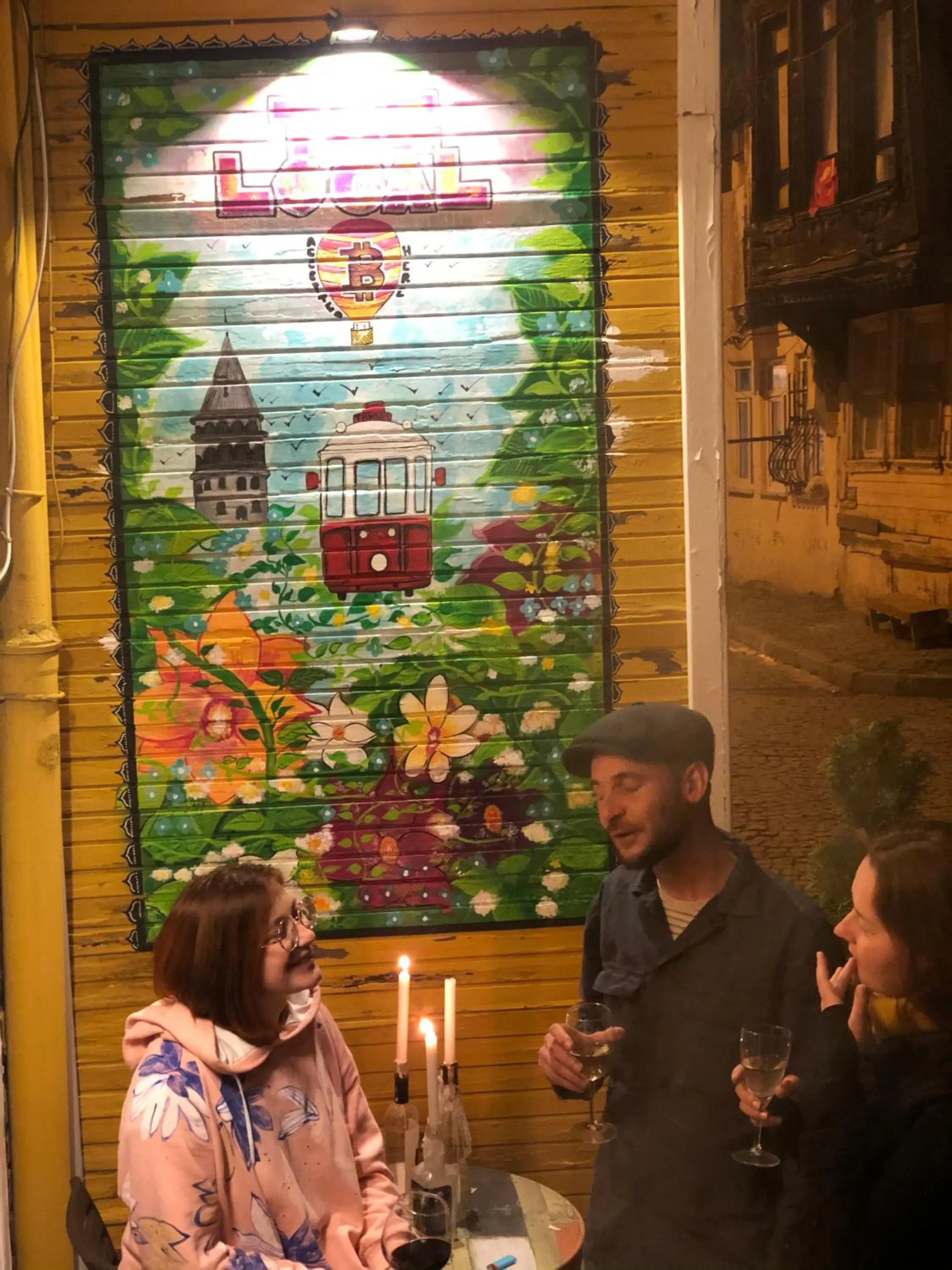 Property building in The Local Hostel & Guesthouse