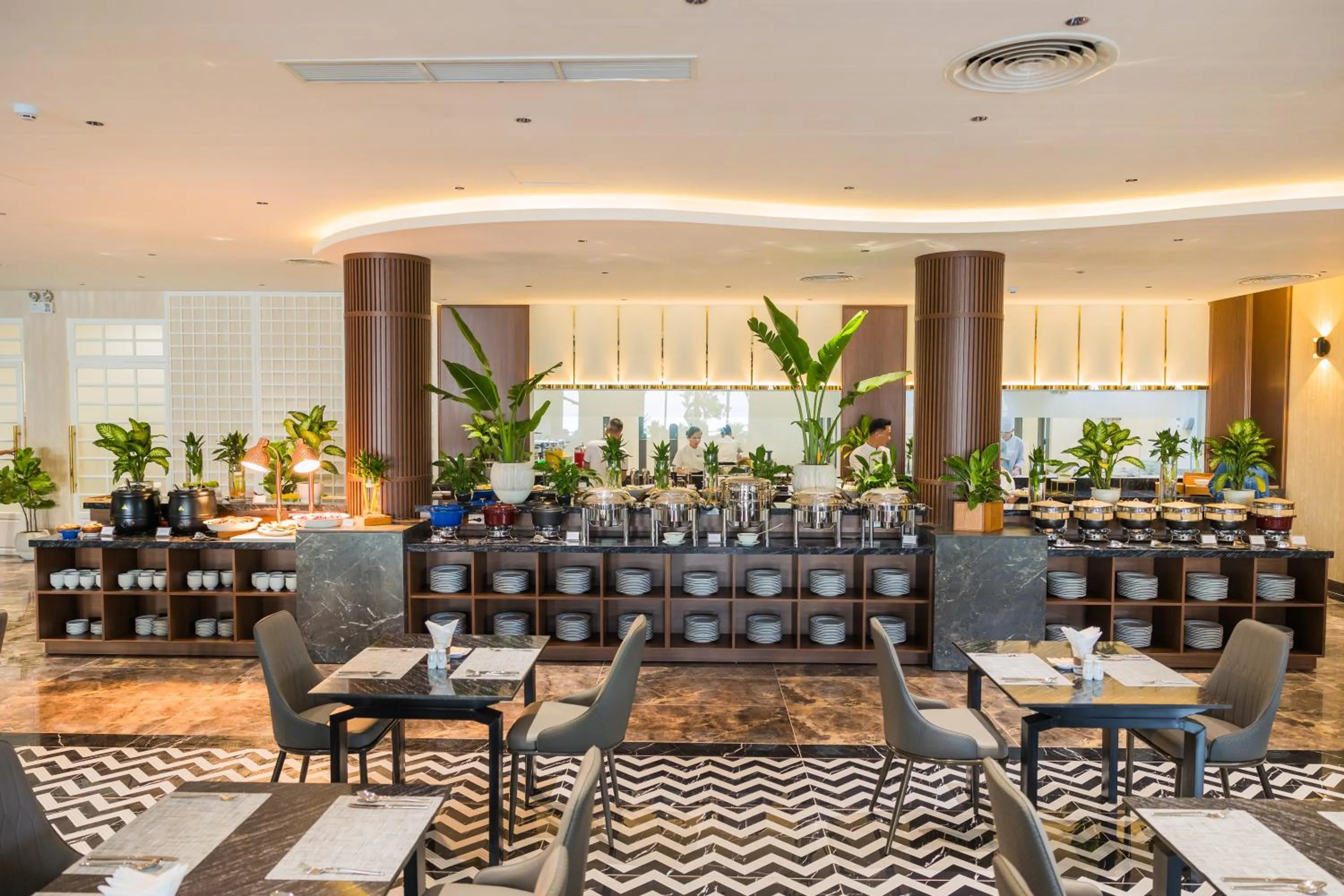 Restaurant/places to eat in Langco Bay Retreat