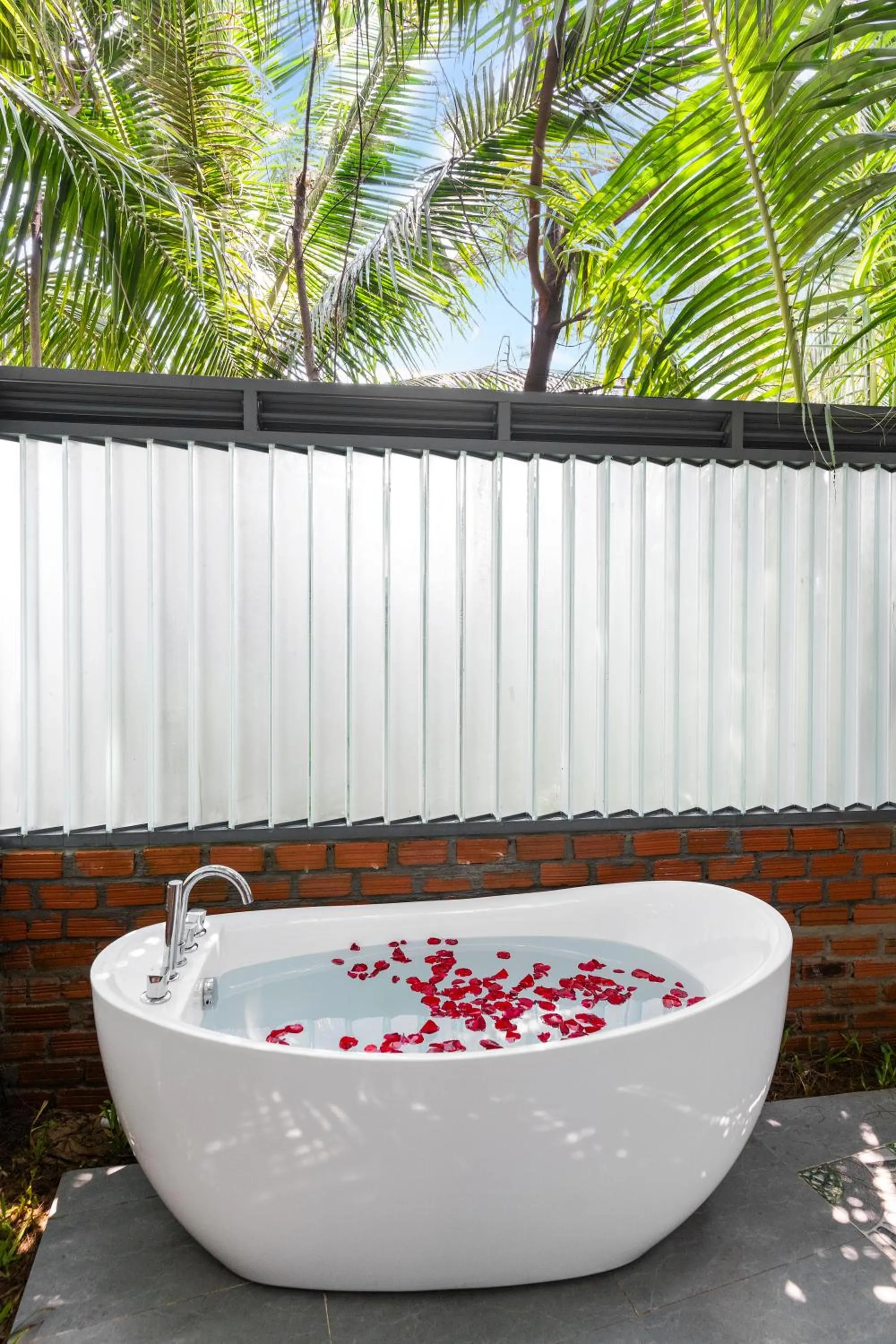 Day in Langco Bay Retreat