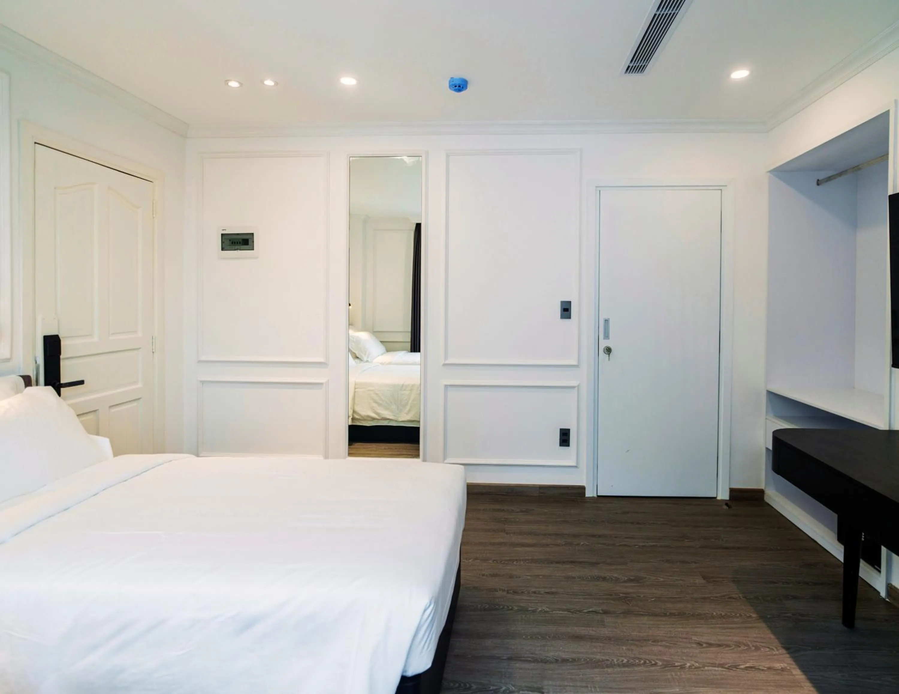 Bed in CityHouse- El Pino Realm at Metro Ben Thanh Market