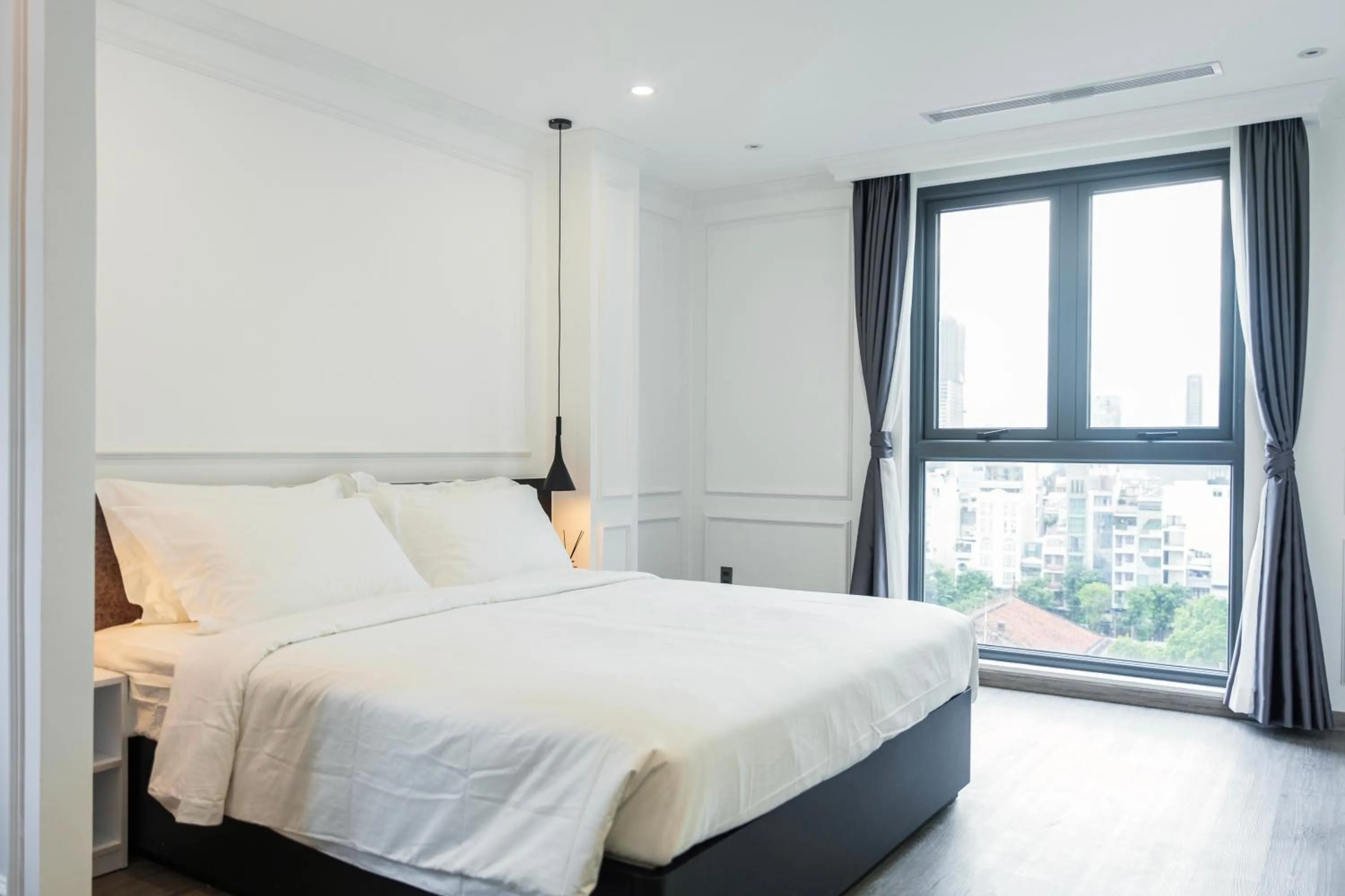 Bed in CityHouse- El Pino Realm at Metro Ben Thanh Market