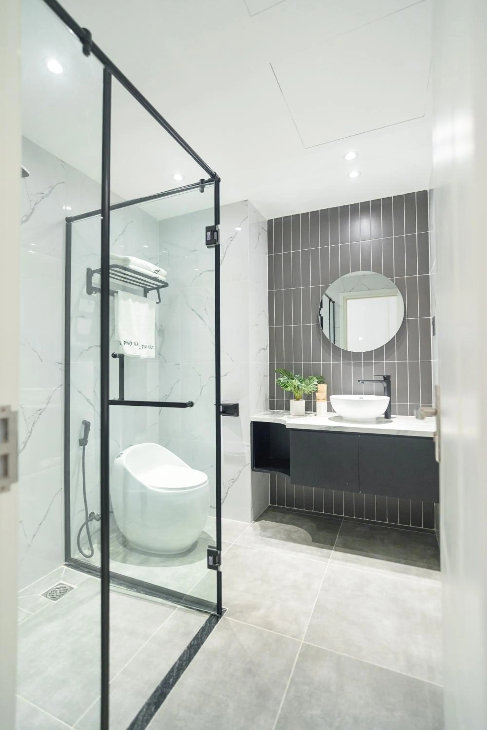 Toilet in CityHouse- El Pino Realm at Metro Ben Thanh Market