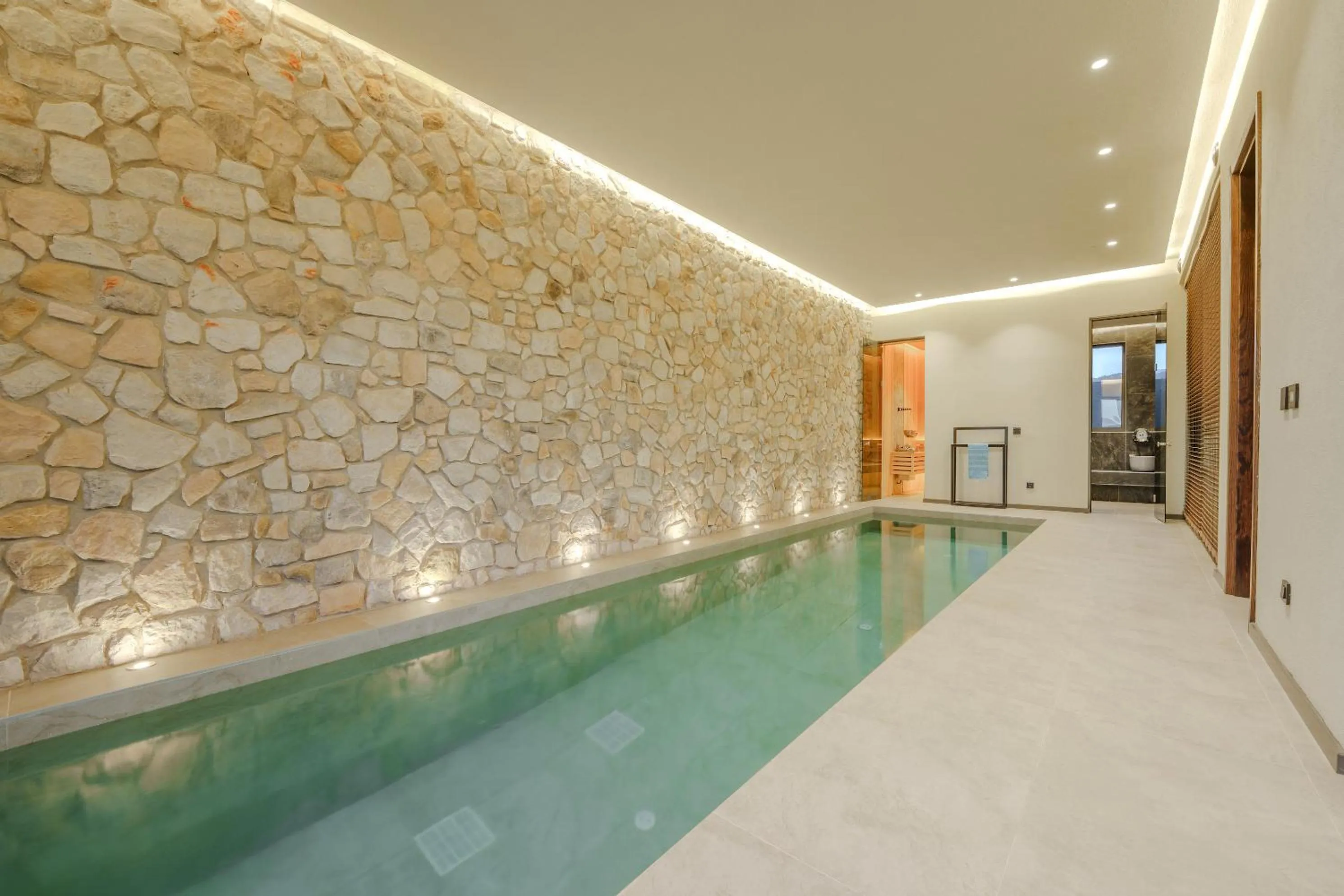 Swimming pool in Silence Villas