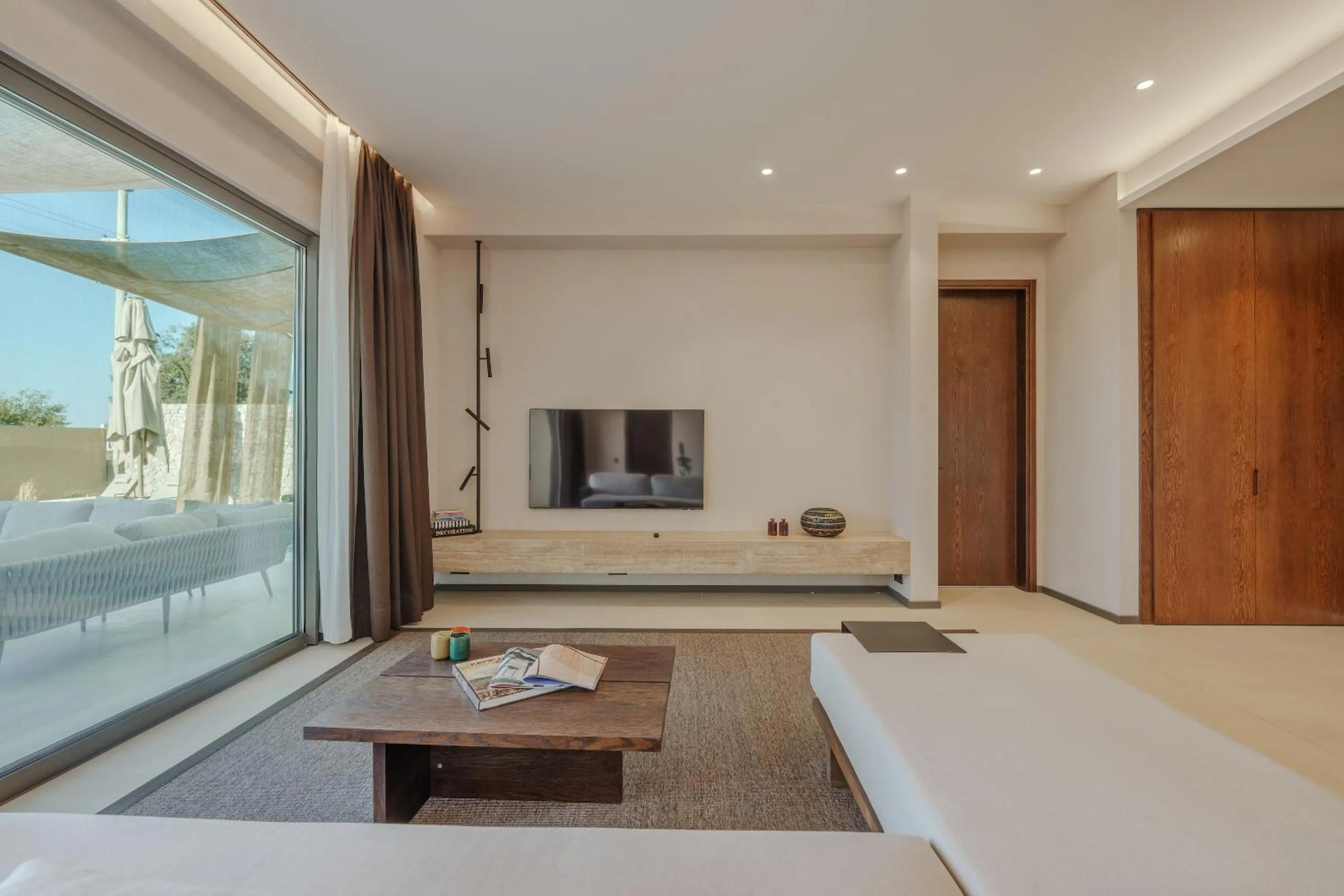 TV and multimedia in Silence Villas