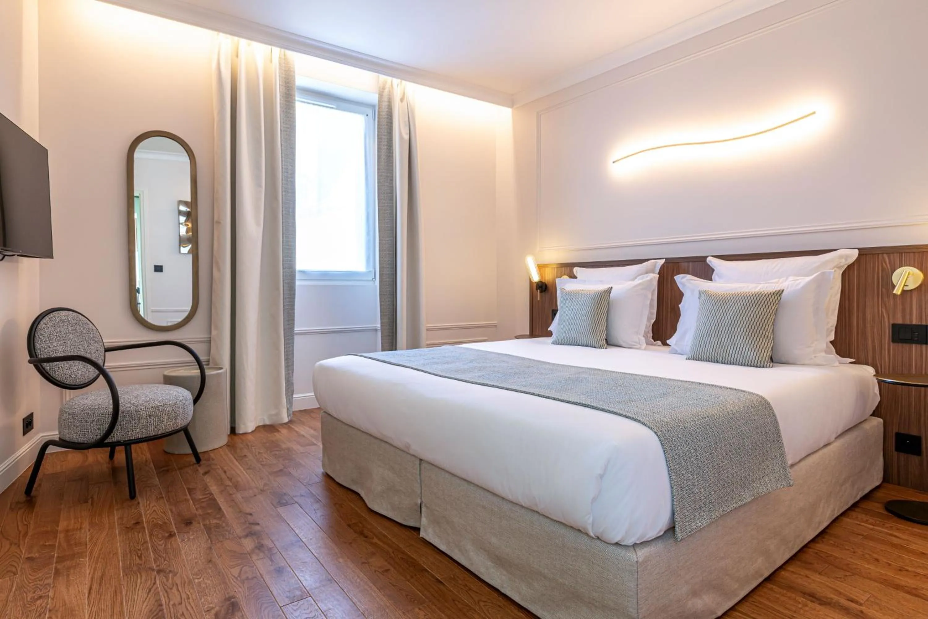 Bed in Villa SoPi Appart'Hotel by Patrick Hayat