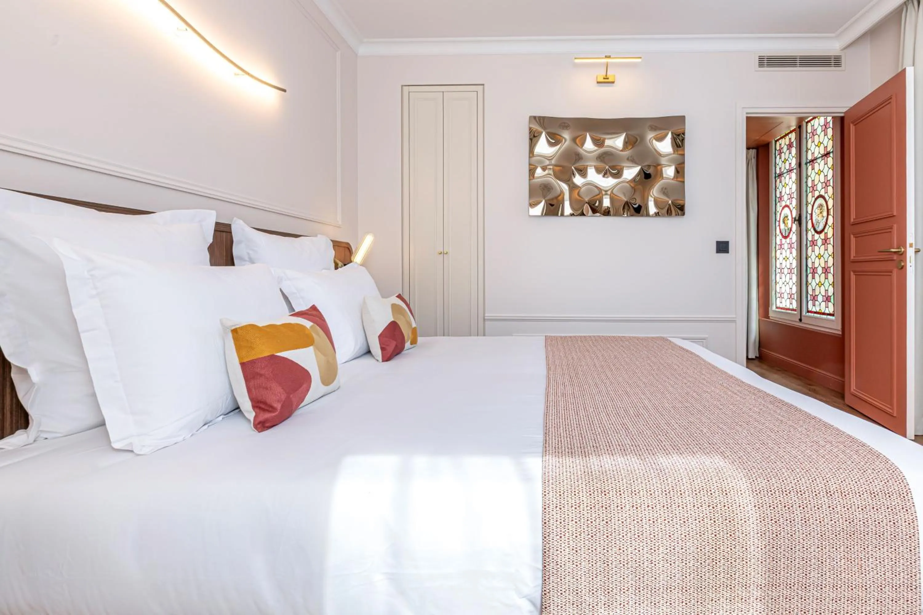 Bed in Villa SoPi Appart'Hotel by Patrick Hayat