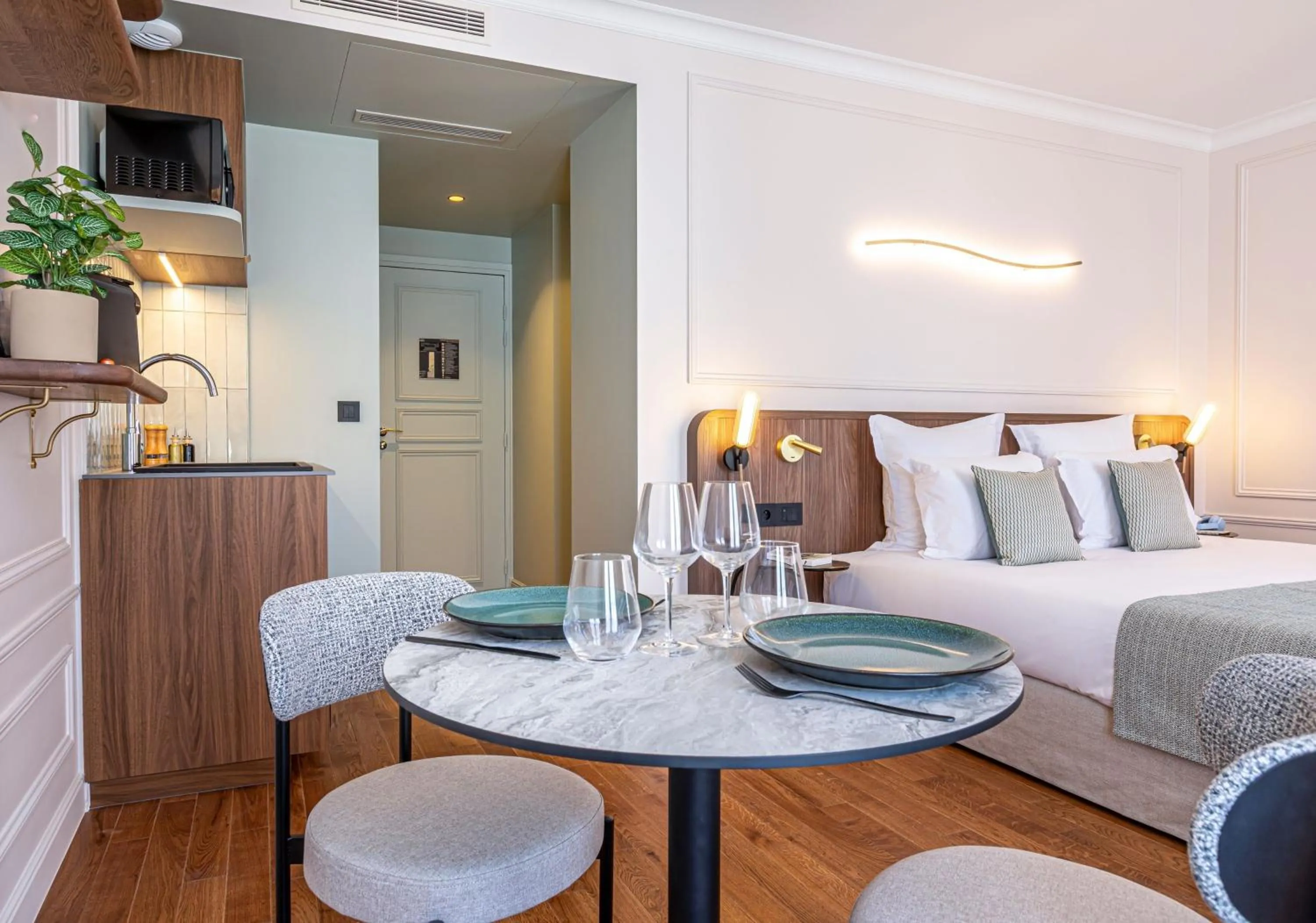 Bed in Villa SoPi Appart'Hotel by Patrick Hayat