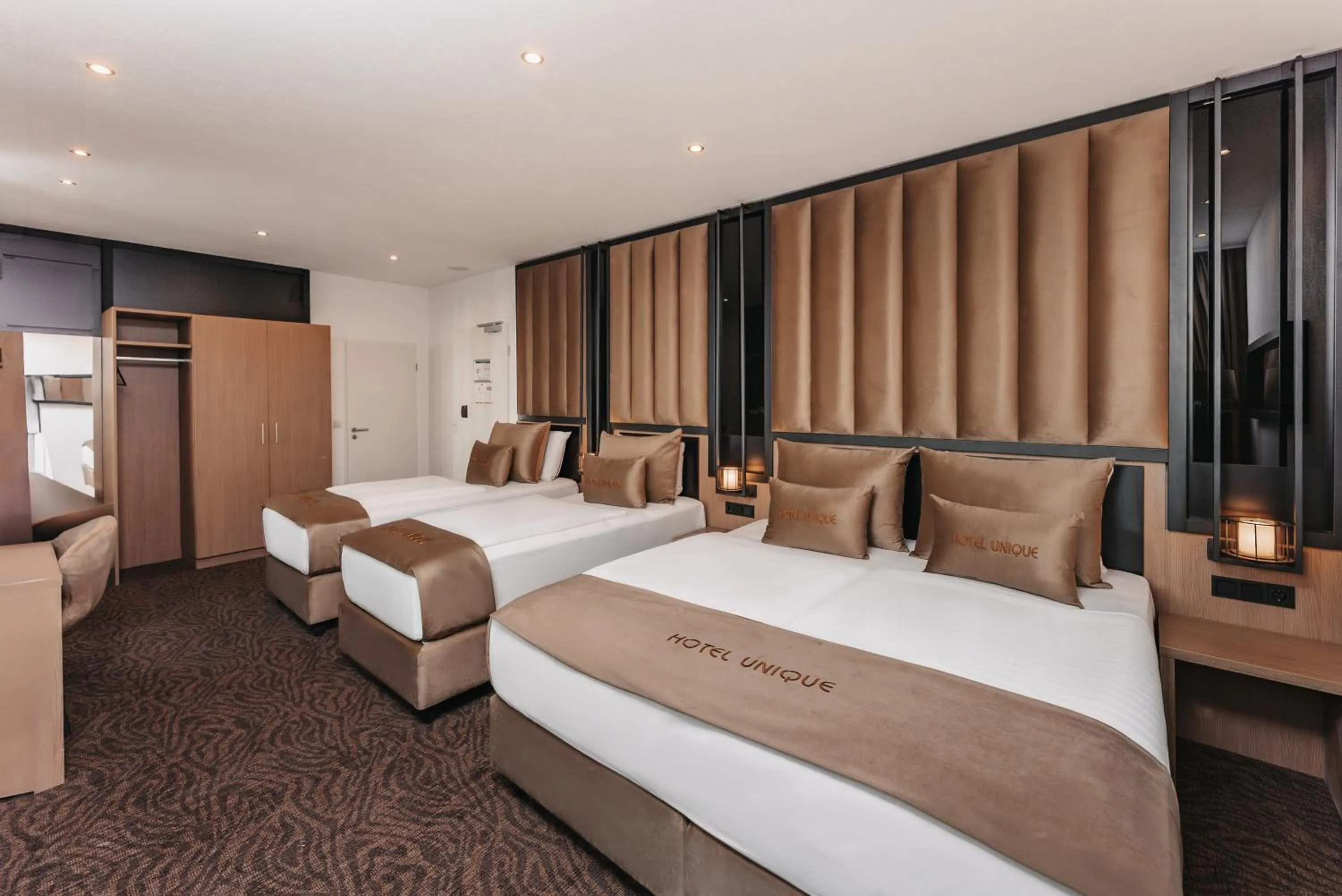 Photo of the whole room, Bed in Hotel Unique Majestic