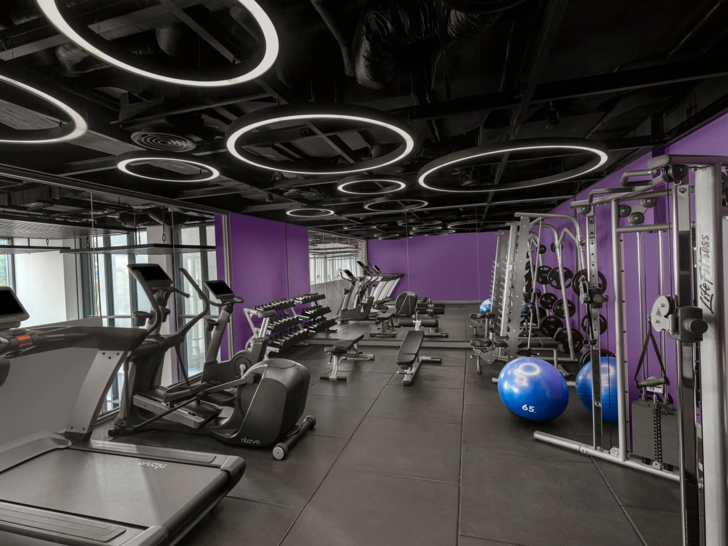 Fitness centre/facilities in Wink Hai Phong Centre, Unscripted by Hyatt